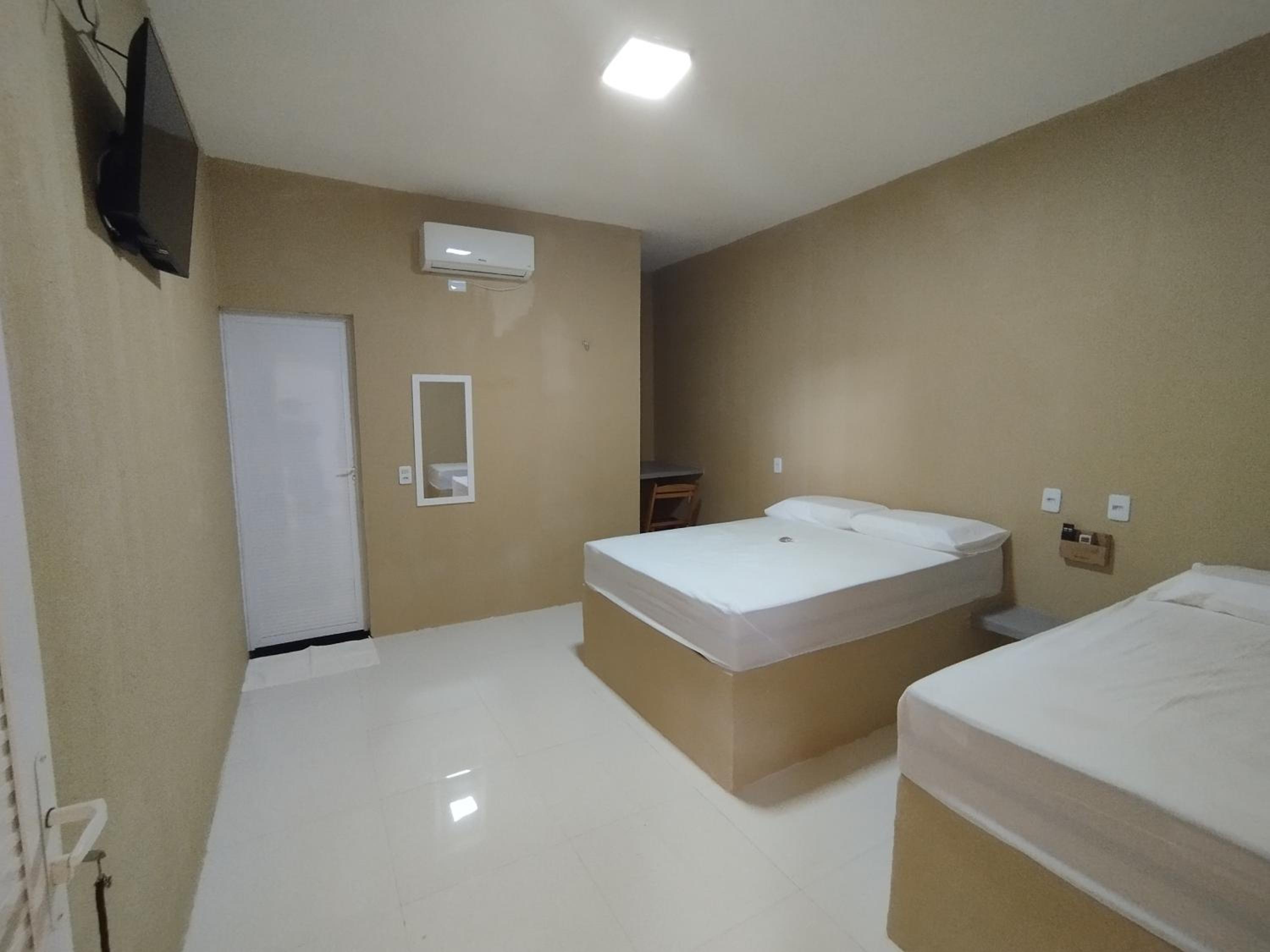 Double Room with Private Bathroom photo 1