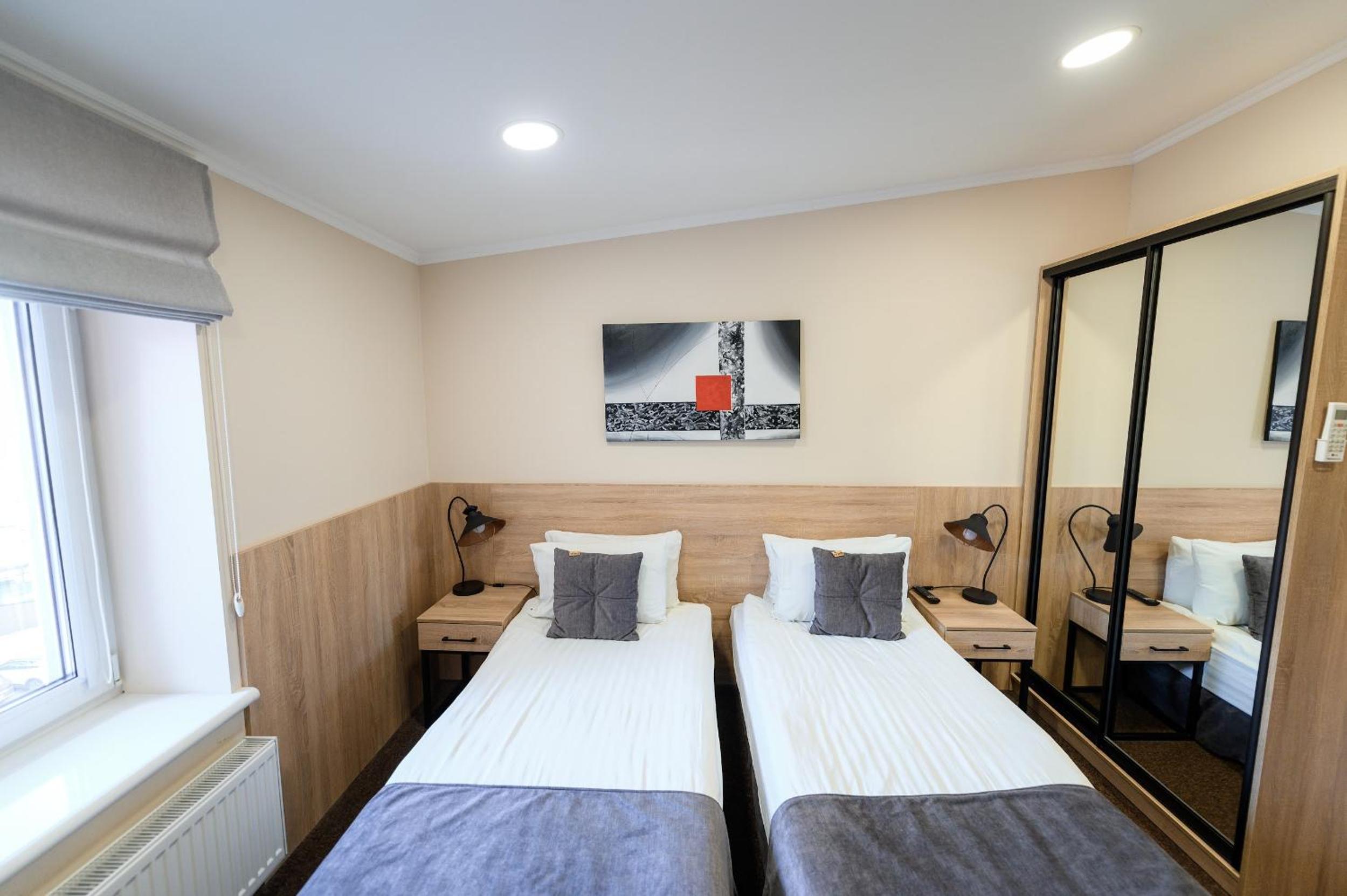 Standard Double Room photo 2