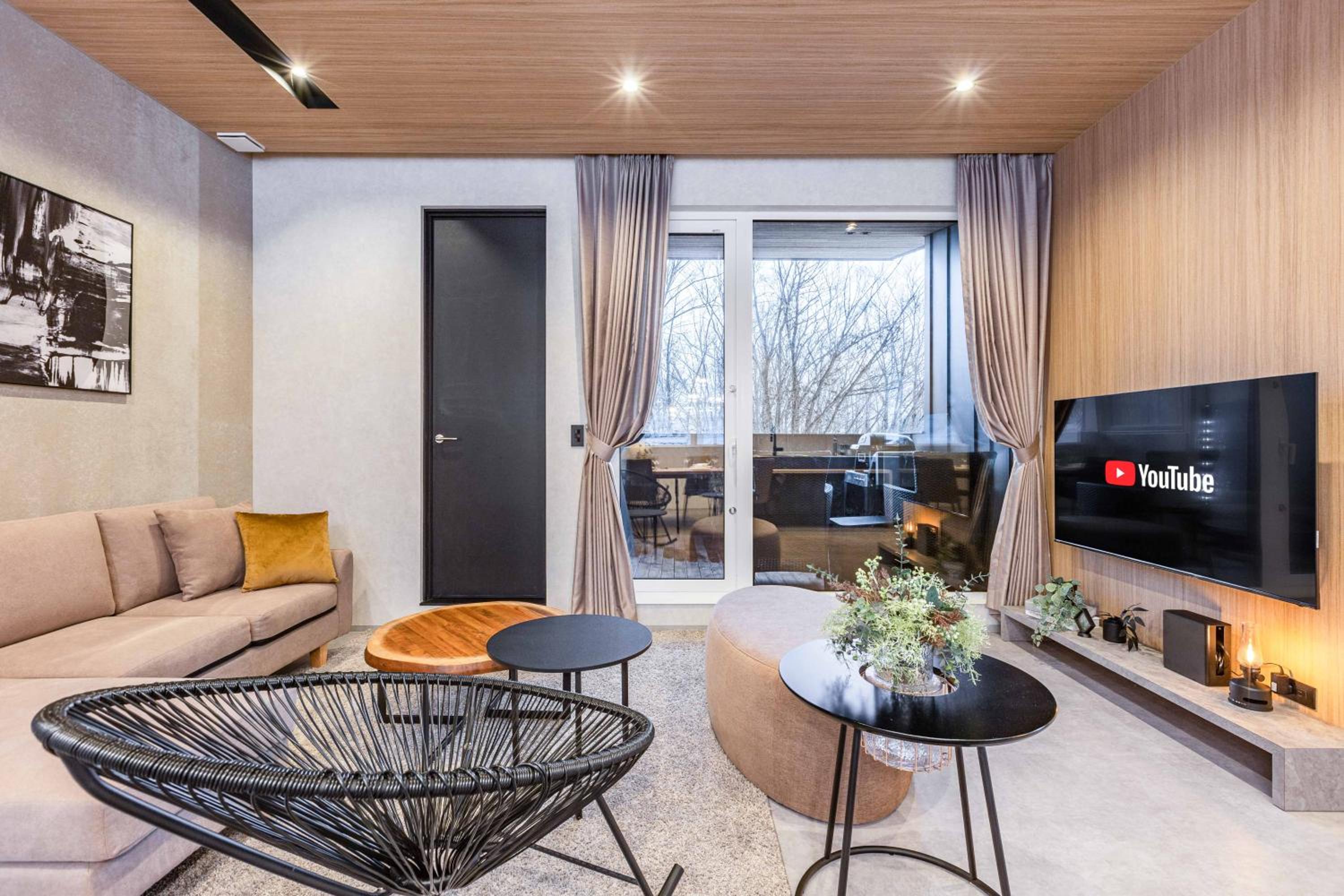 Two-Bedroom Villa - Photo 48