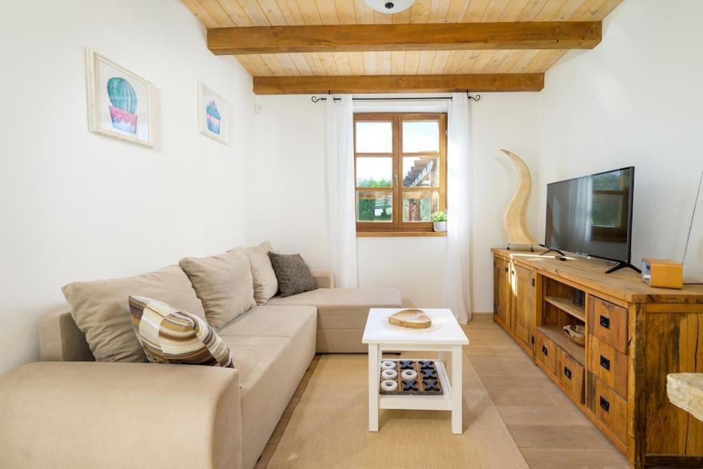 Three-Bedroom Villa photo 1