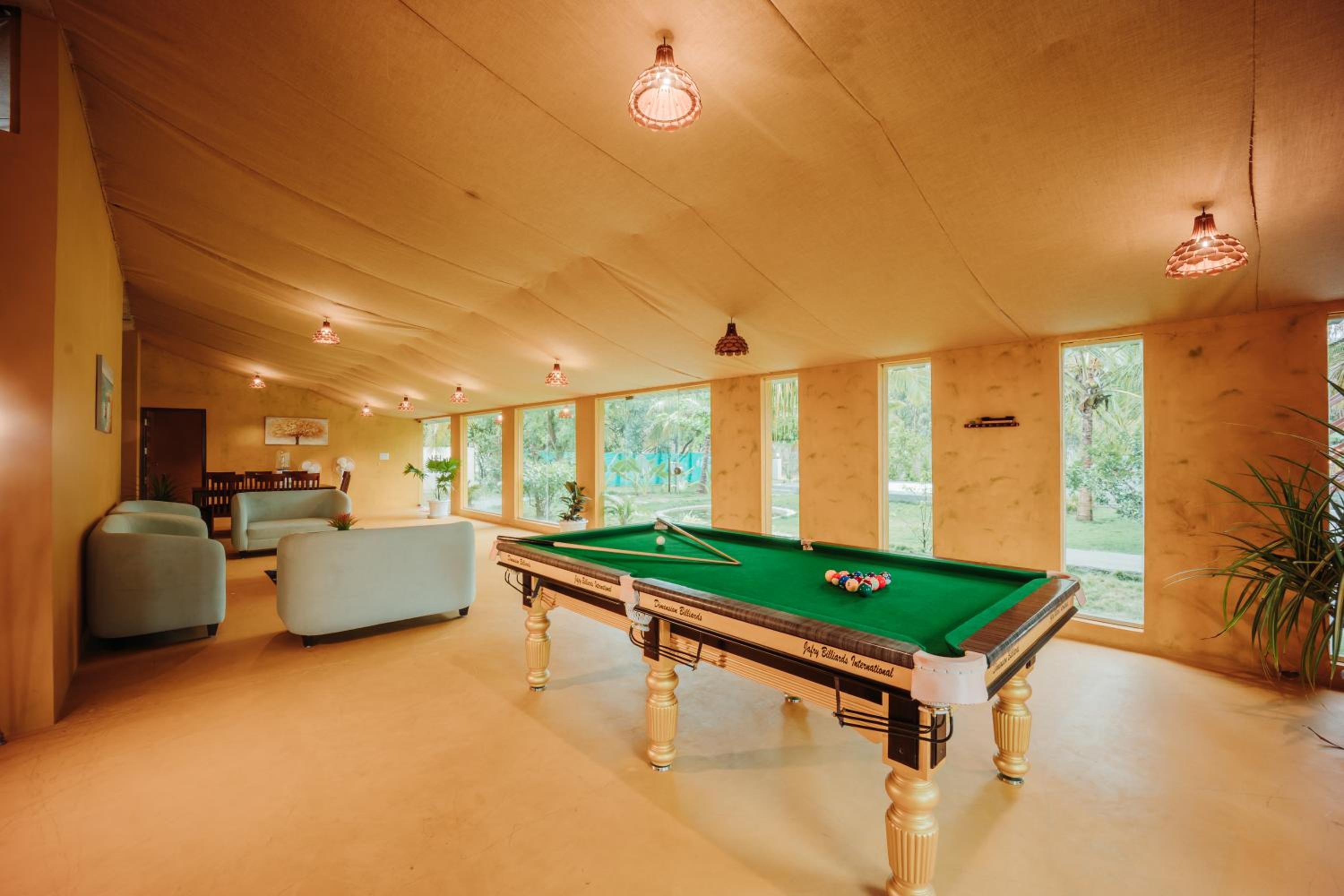 Three-Bedroom Villa photo 3