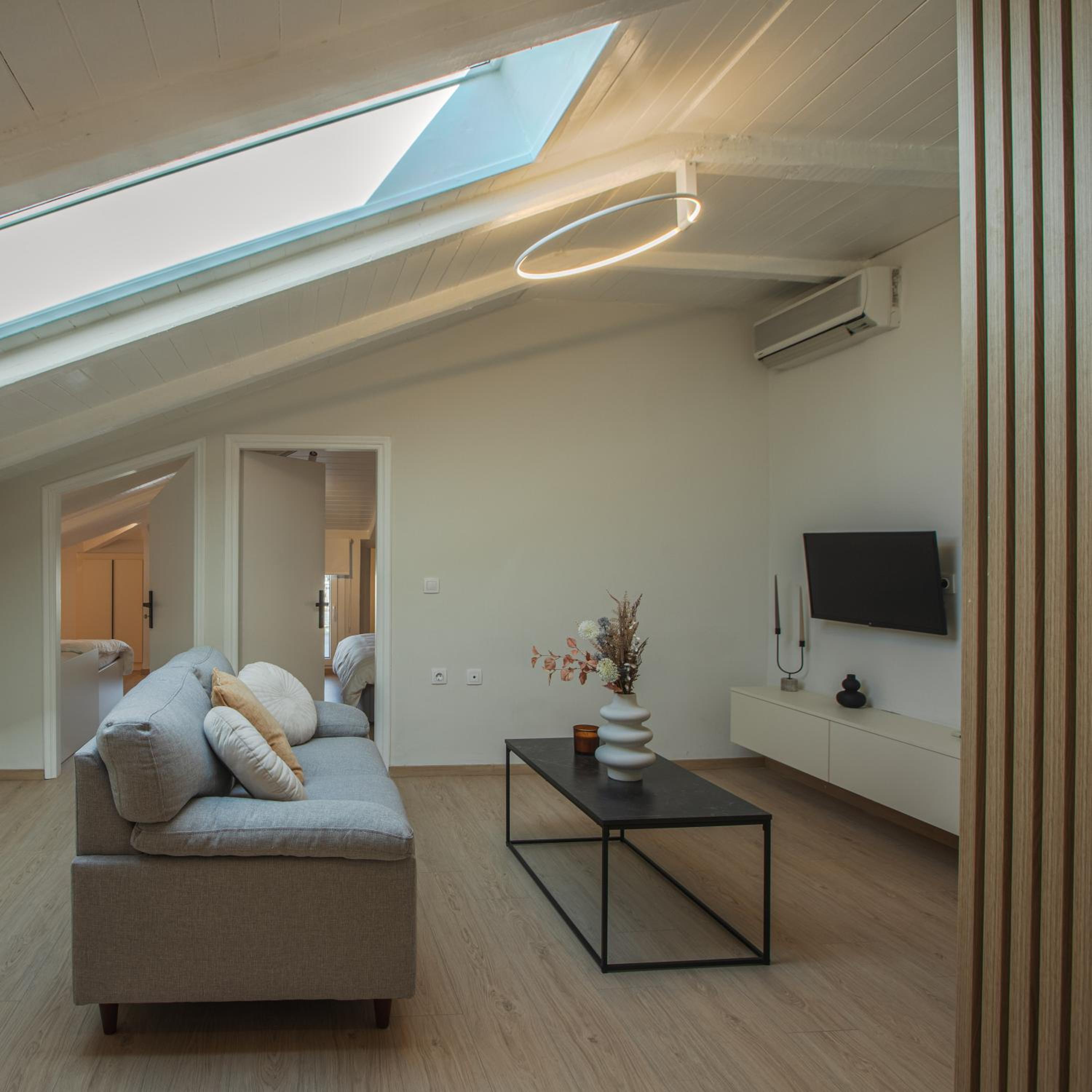 Deluxe Family Suite photo 3