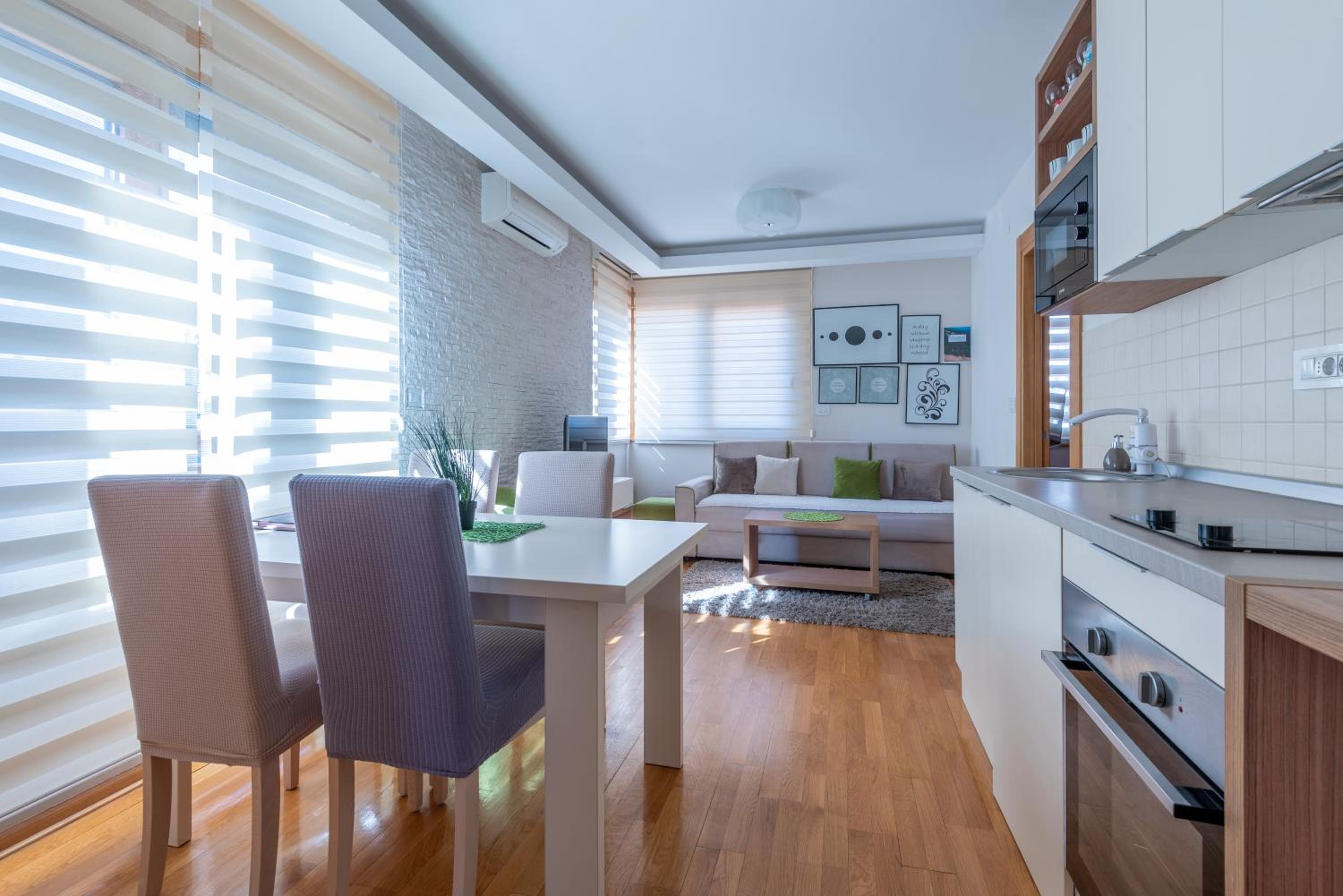 Superior Apartment photo 1