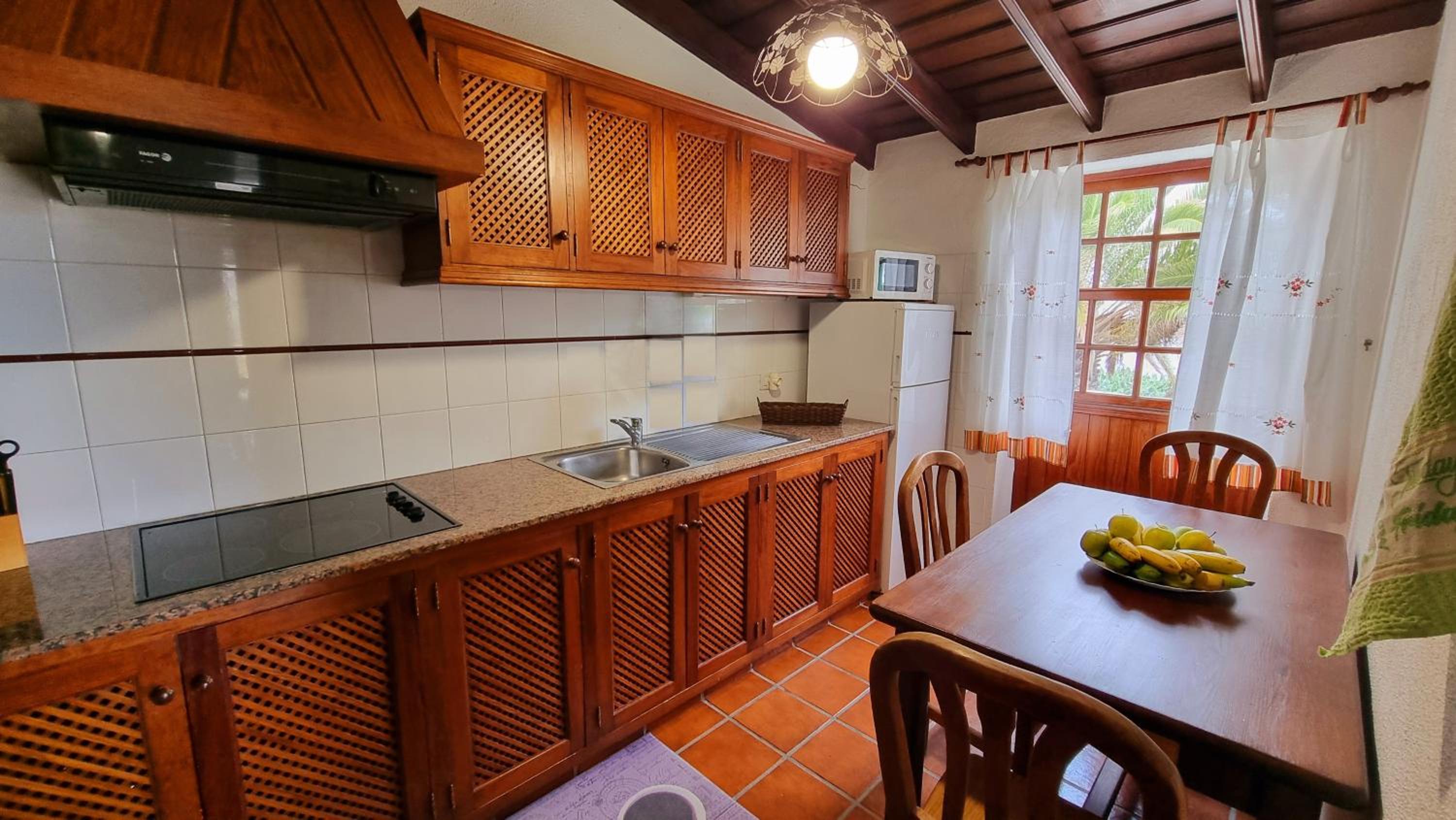 Two-Bedroom House photo 3