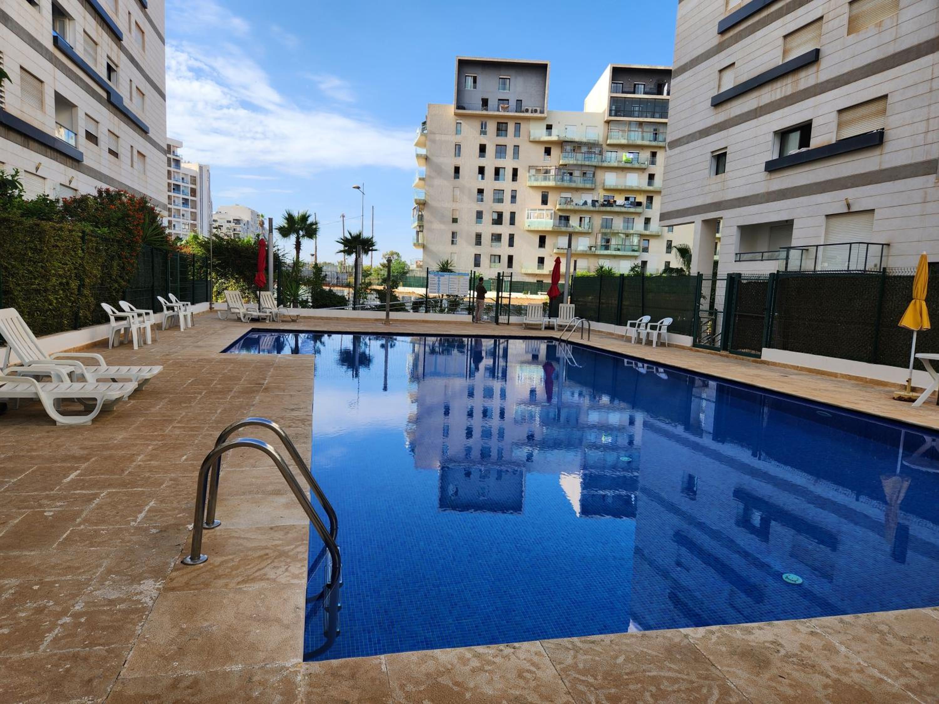 Three-Bedroom Apartment with Balcony photo 3