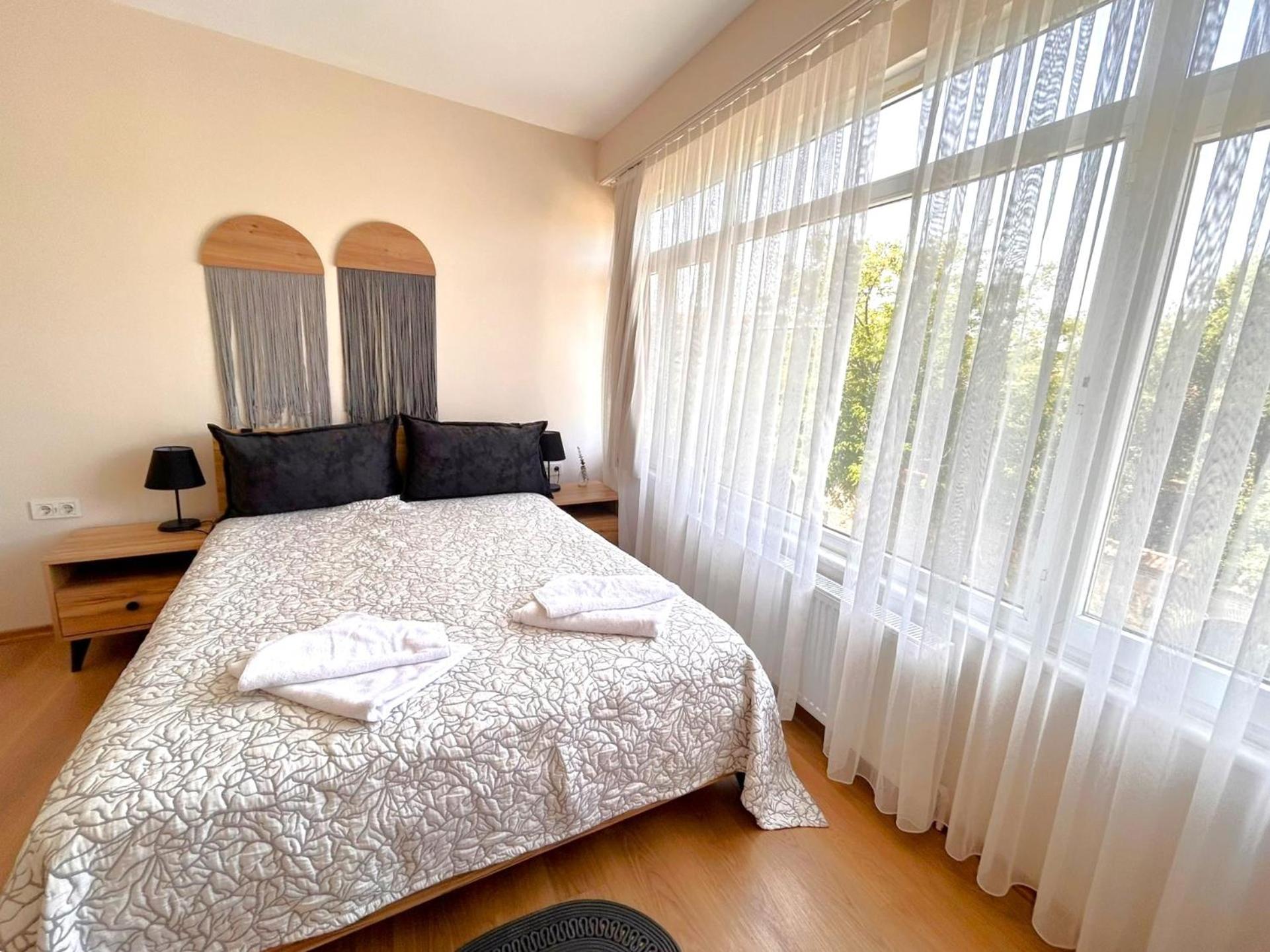 Family Room with Sea View photo 2