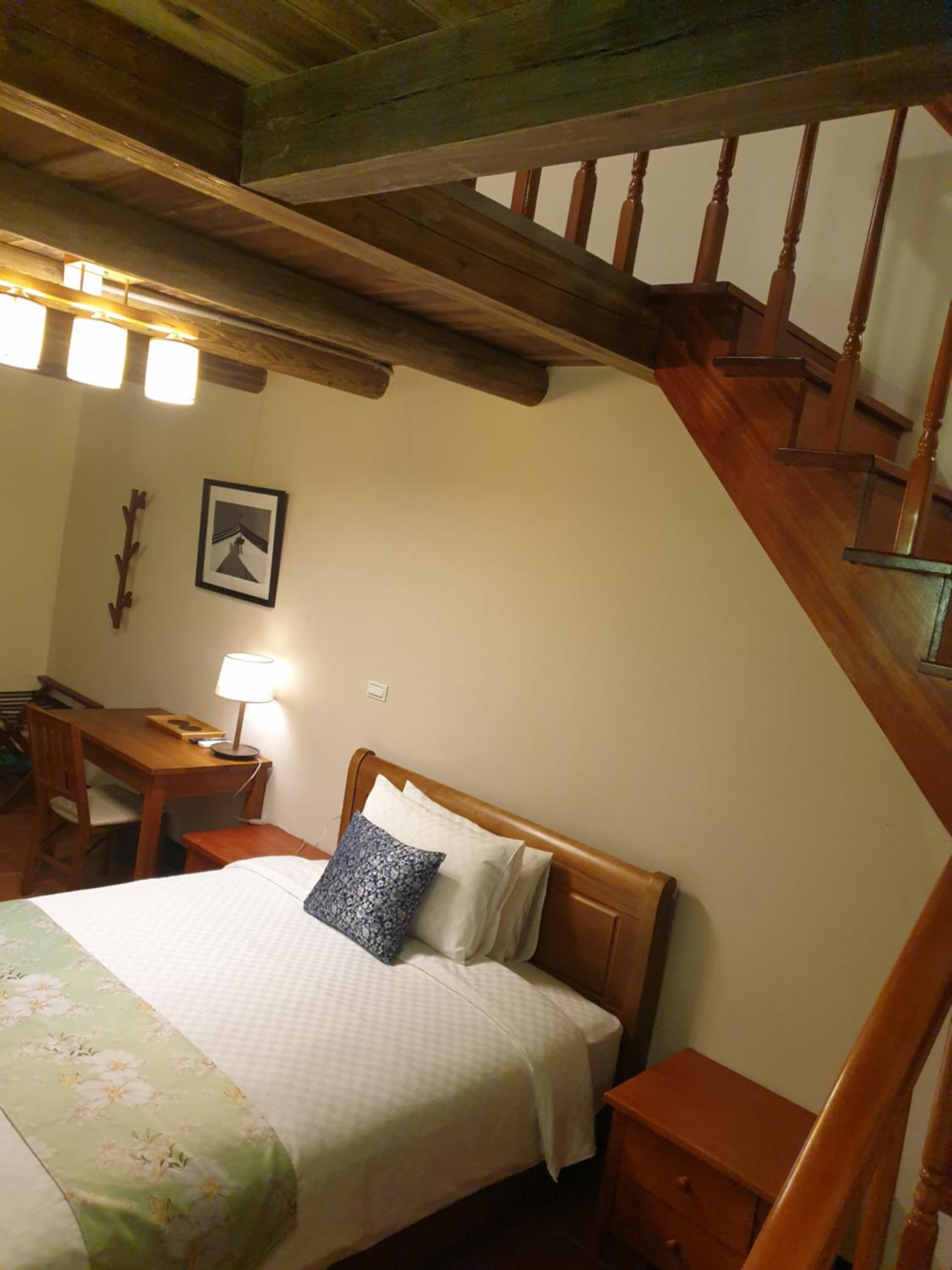 Deluxe Family Suite photo 1