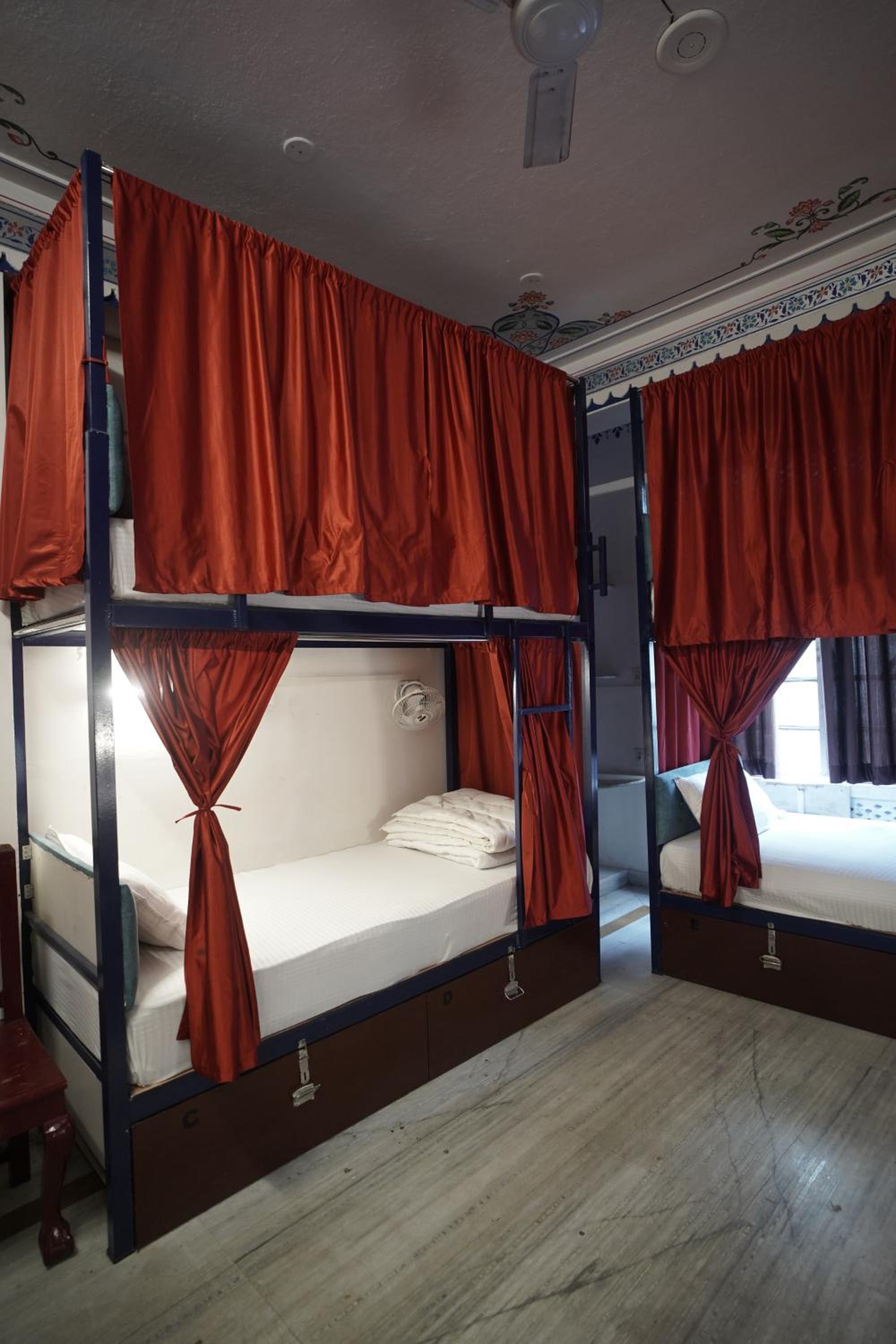 Bunk Bed in Mixed Dormitory Room photo 3