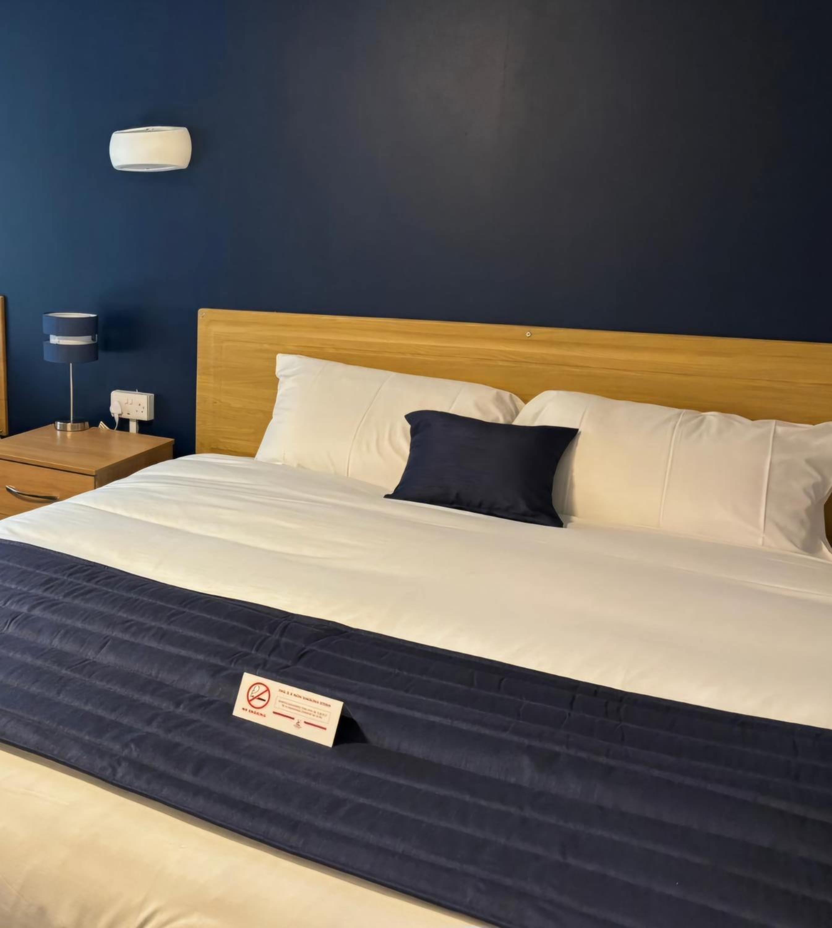 Double Room - Photo 2