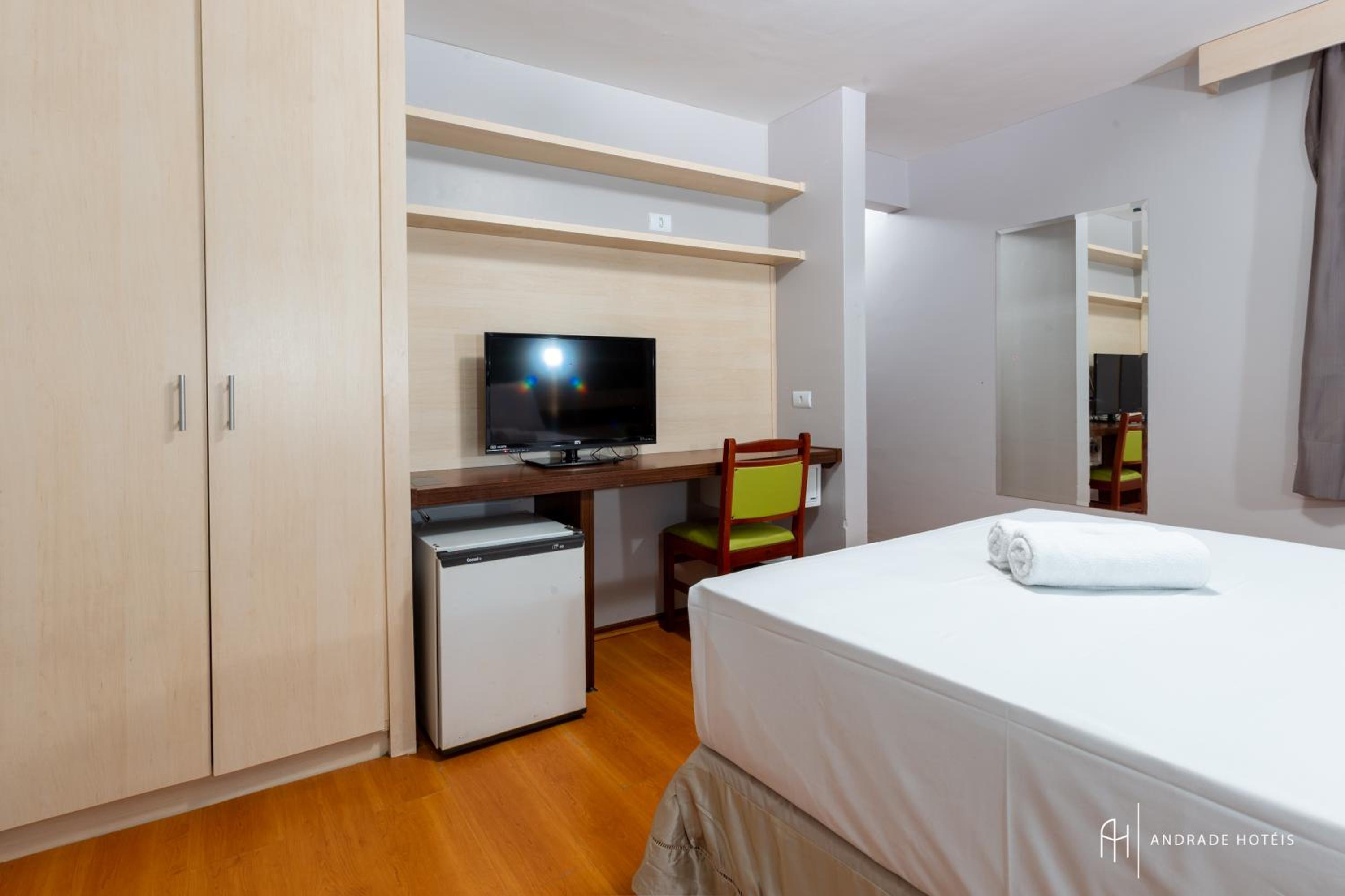 Single Room - Photo 8
