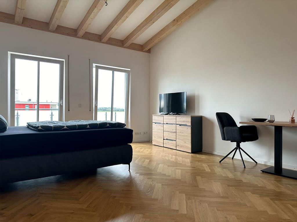 One-Bedroom Apartment photo 1