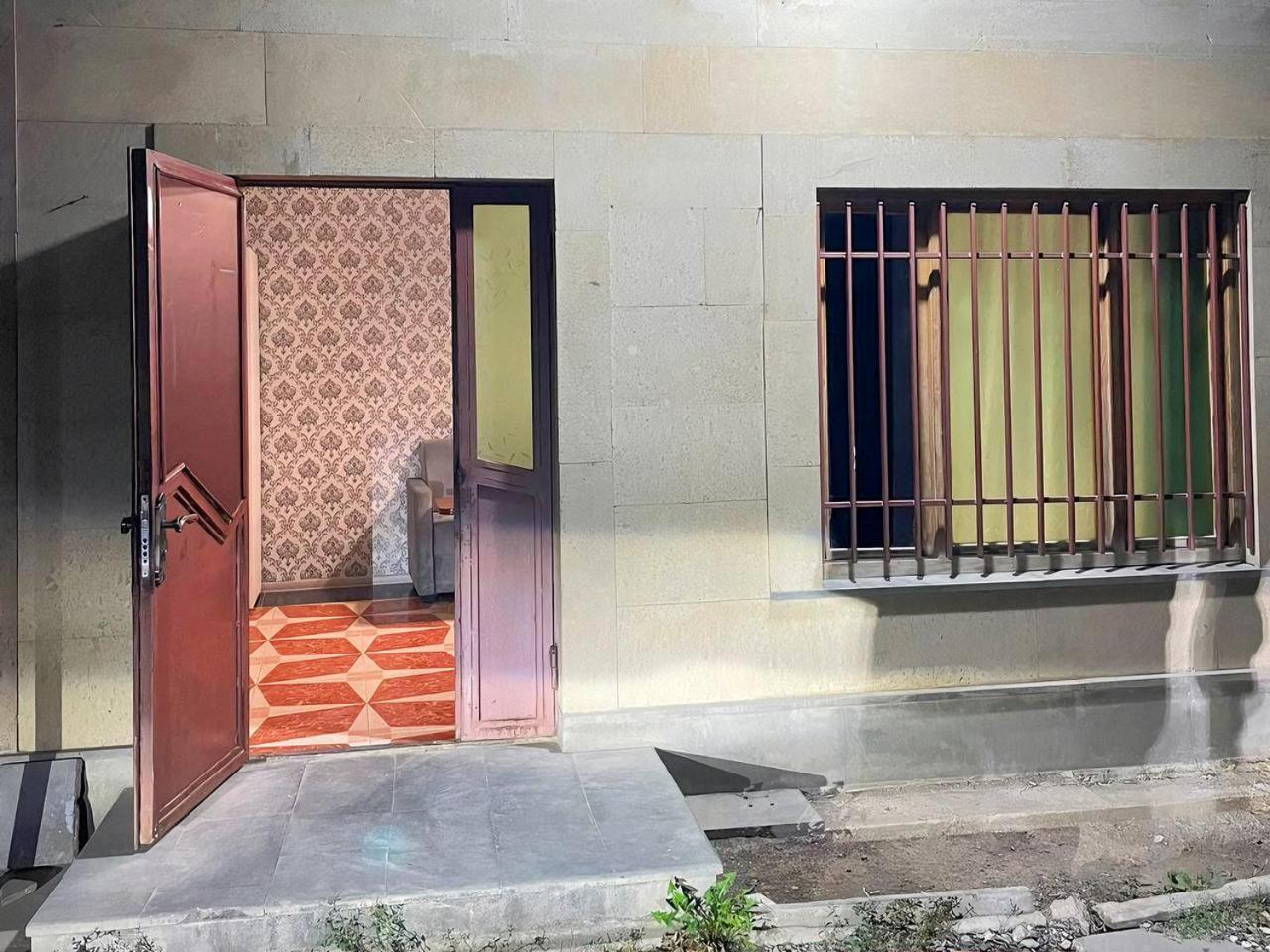 One-Bedroom House photo 2