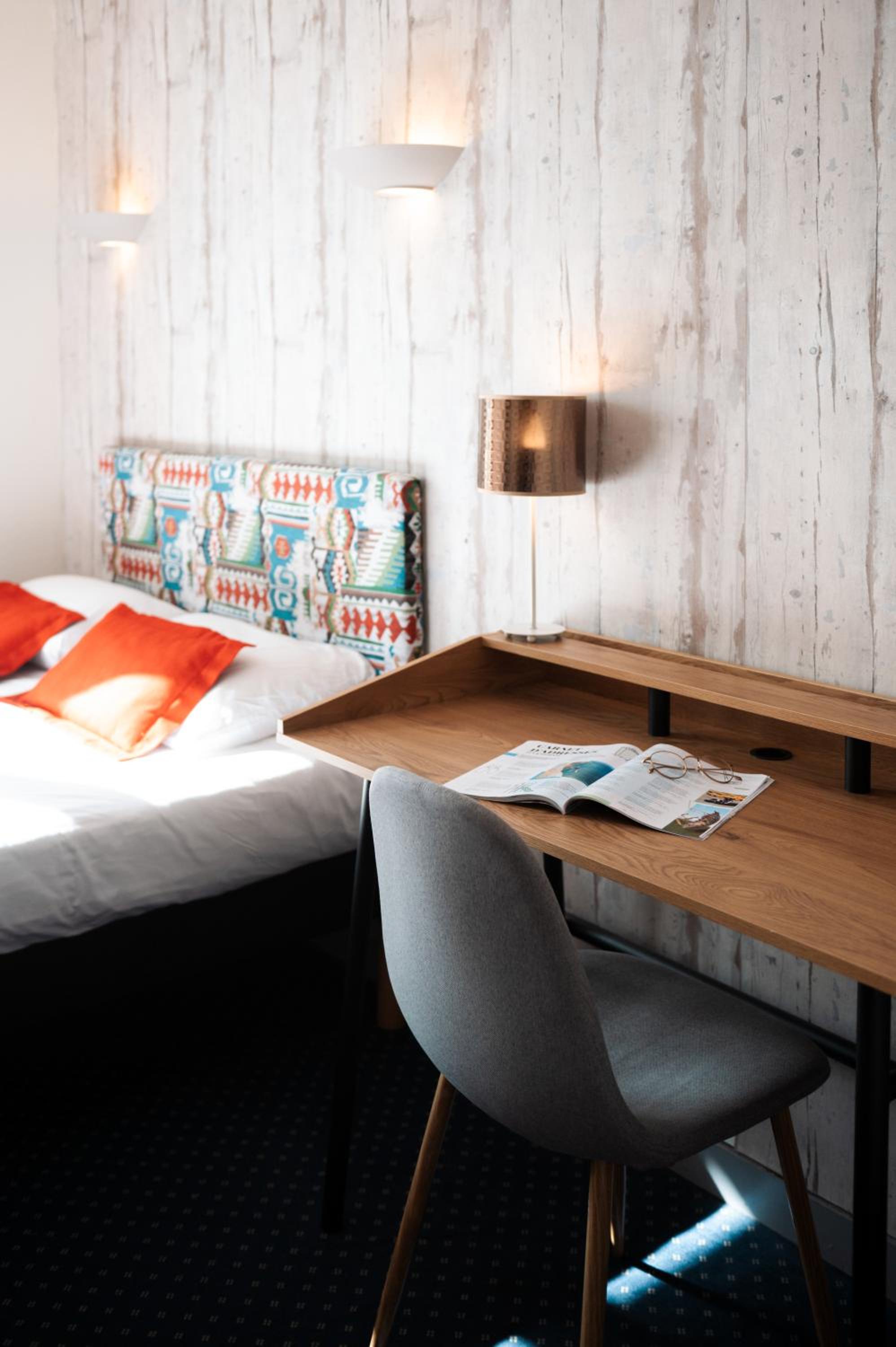 Standard Double Room - Photo 10