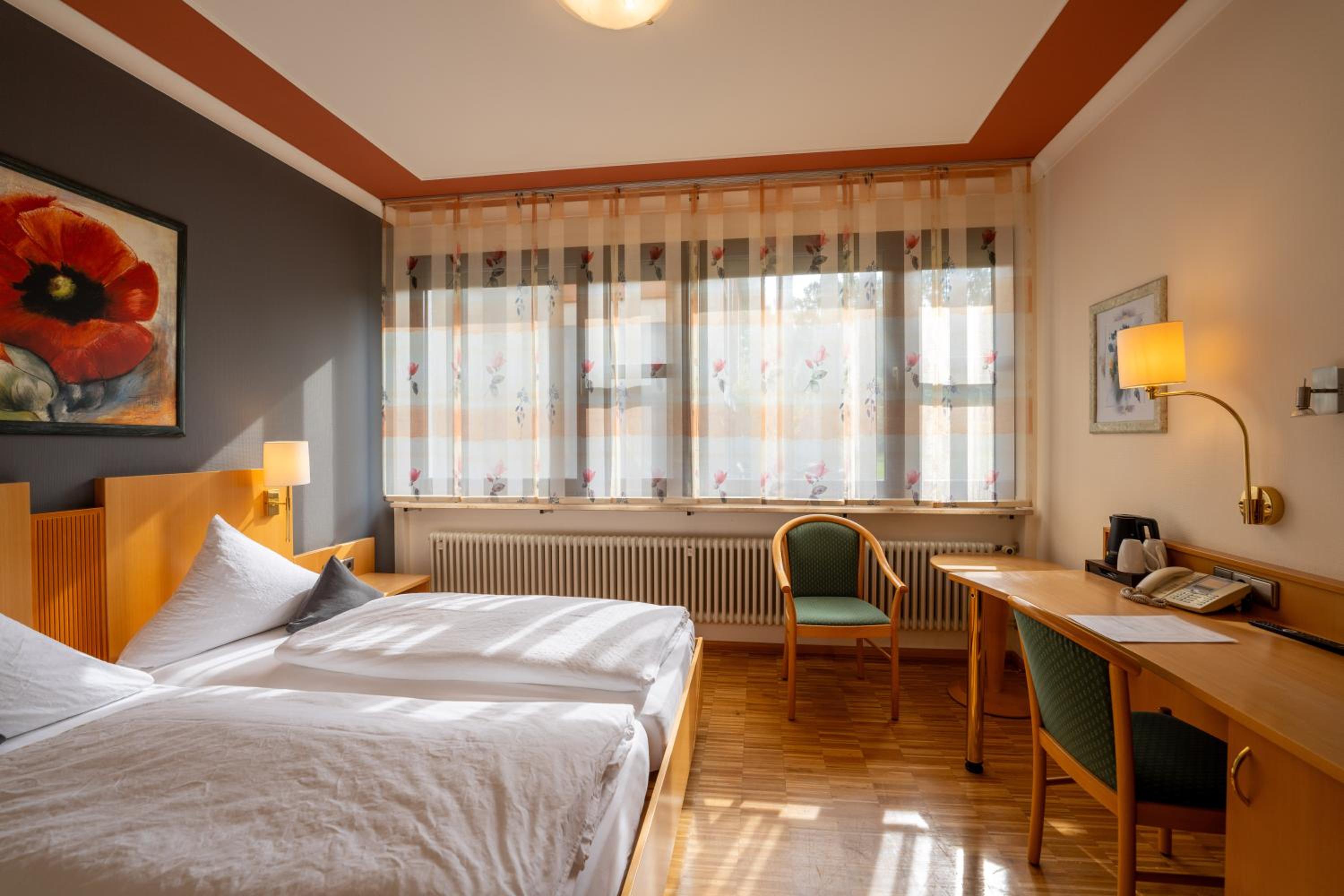 Standard Double Room - Photo 1