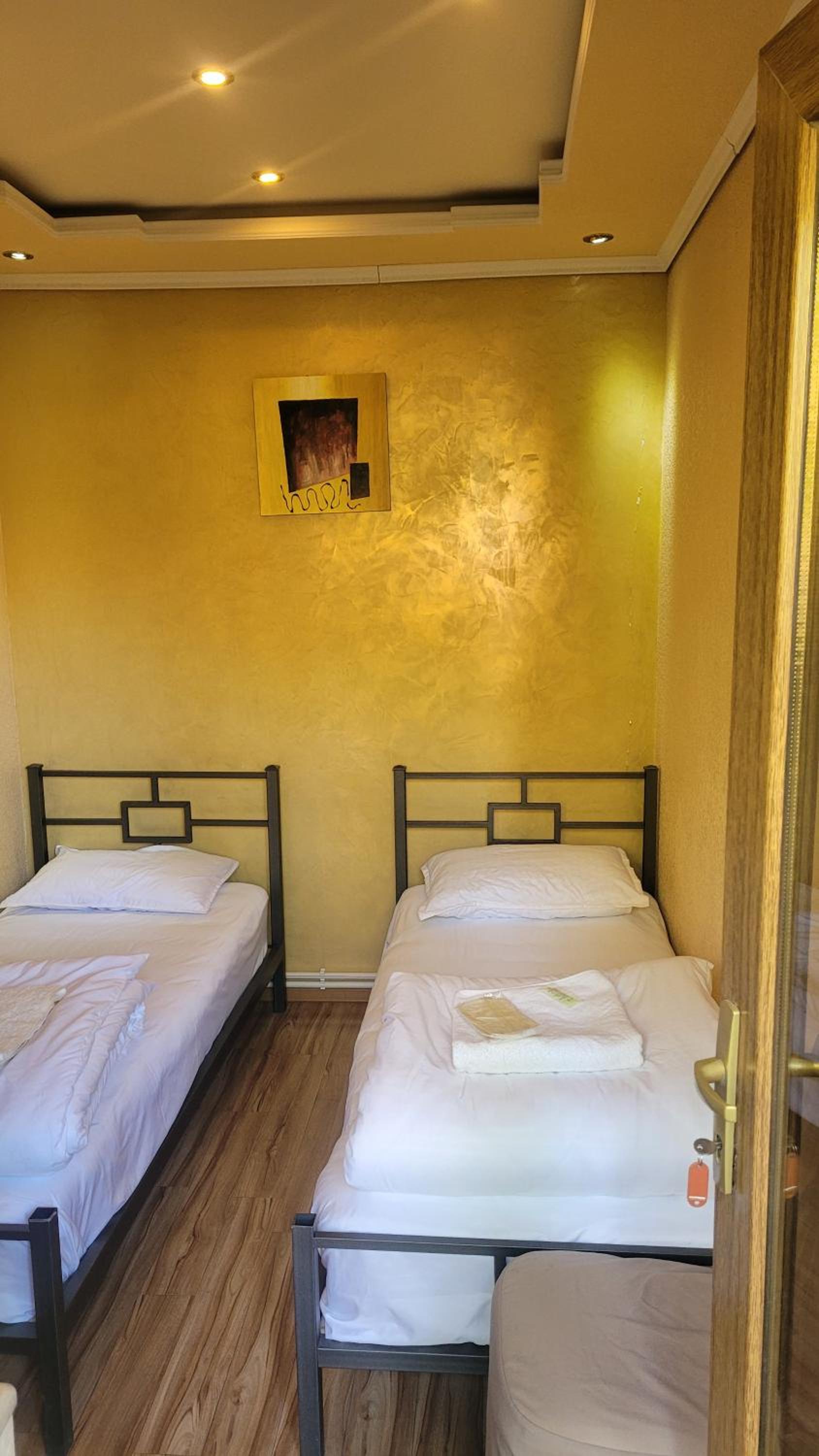 Twin Room With Shared Bathroom