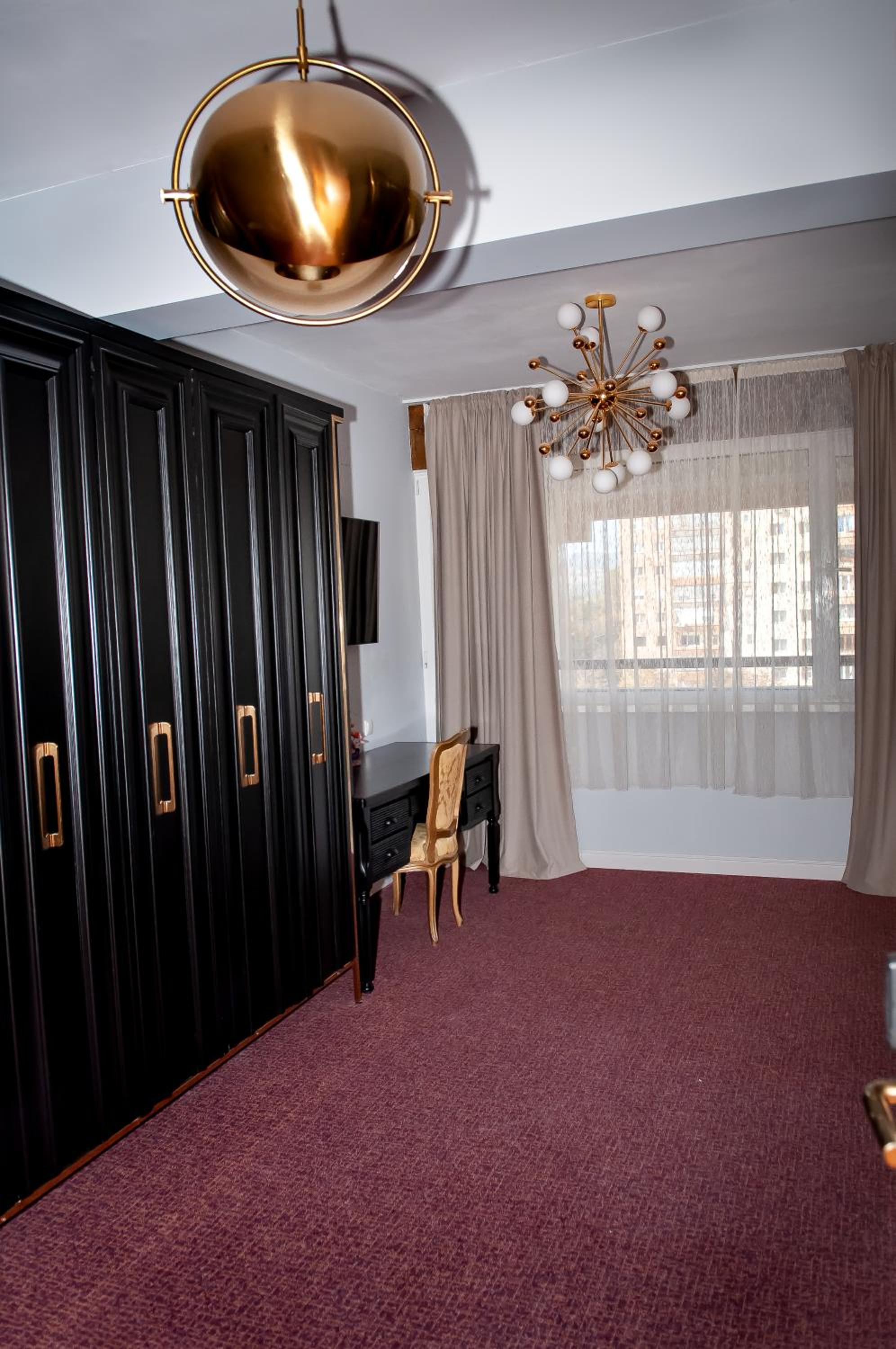 Apartment photo 1