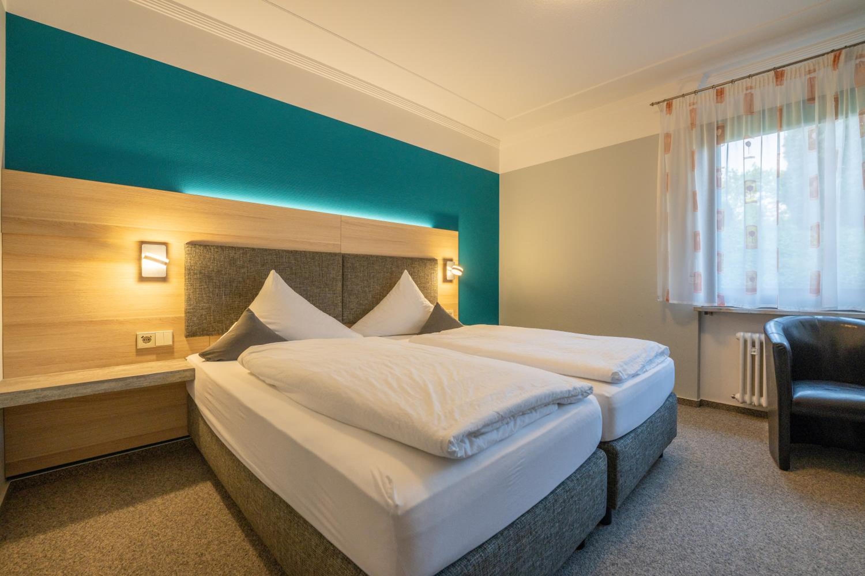 Double Room - Photo 5