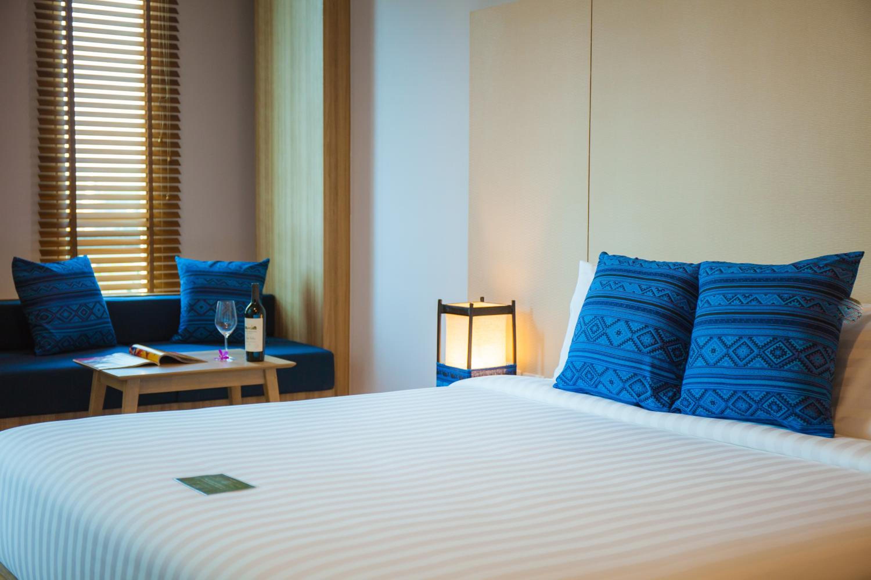 Deluxe Double Room - Photo 8