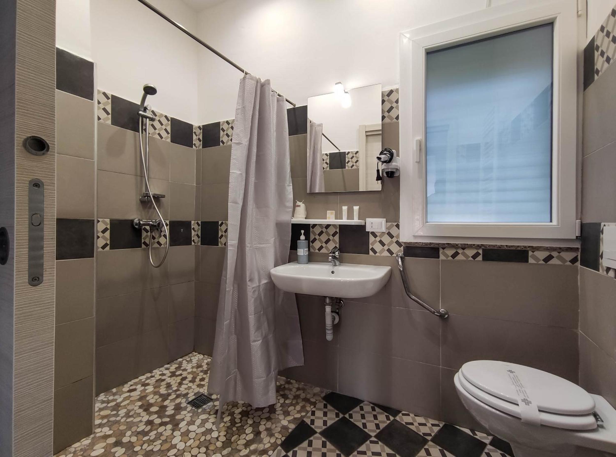 Apartment - Ground Floor - Photo 9