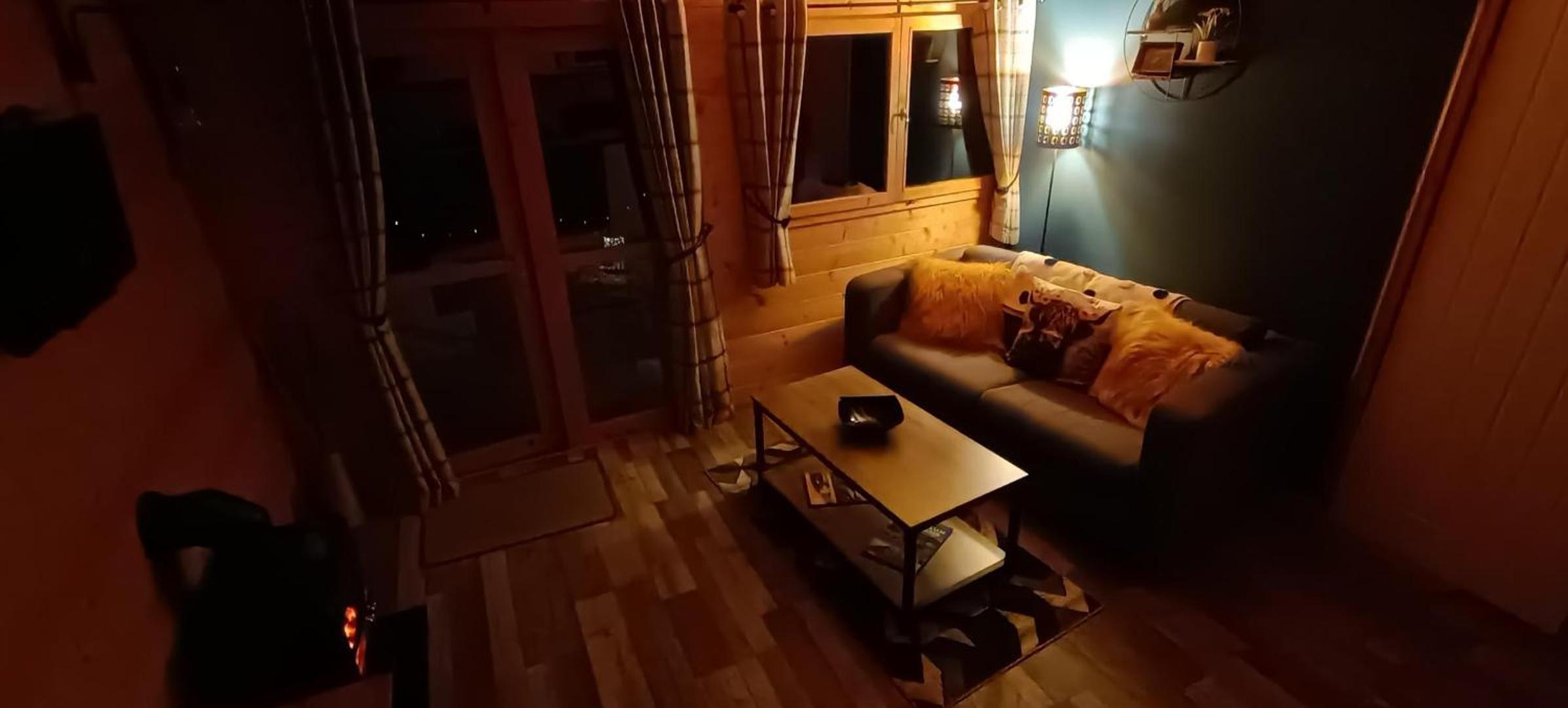 Apartment photo 2