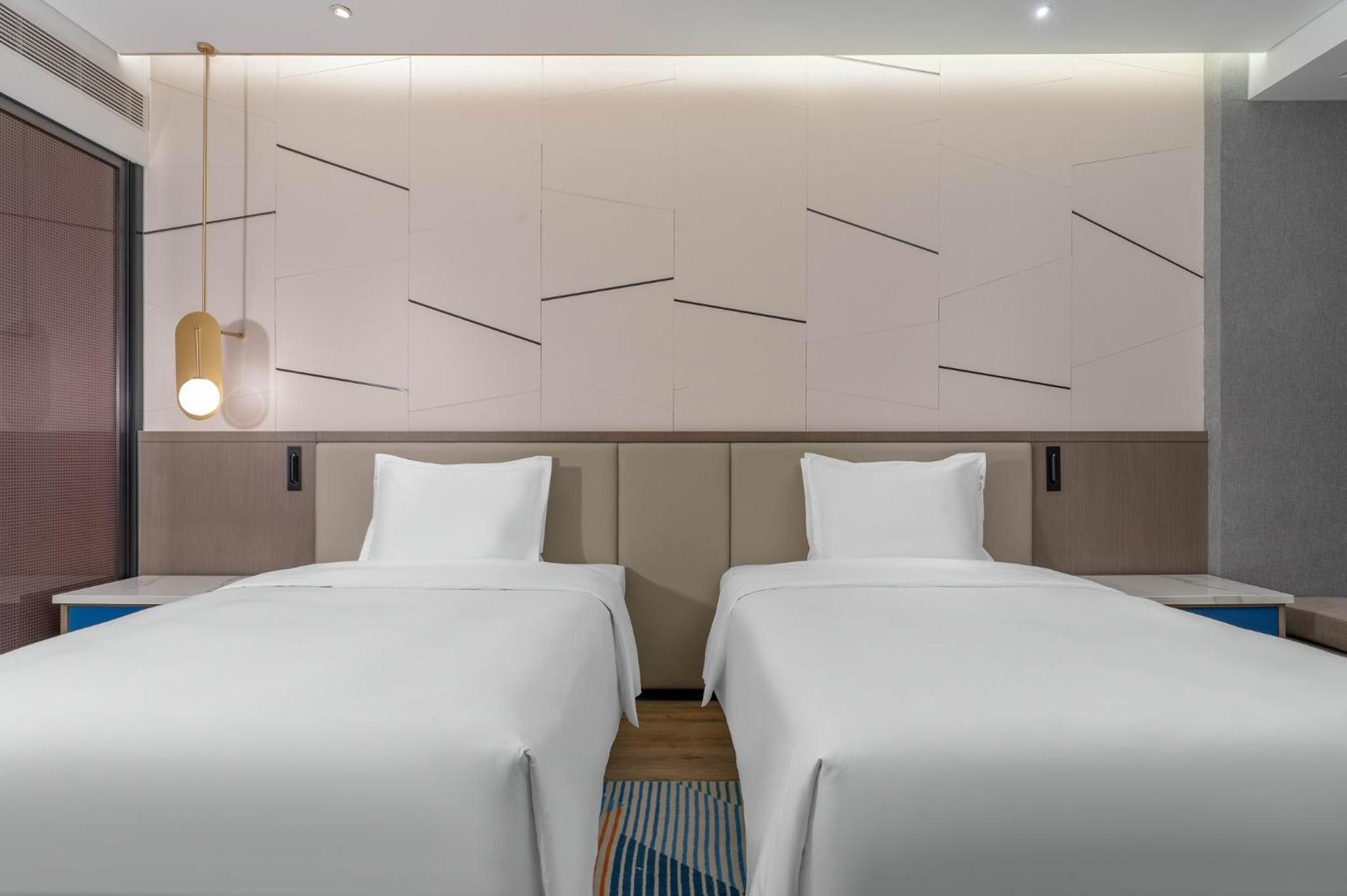 Specialty Room photo 3