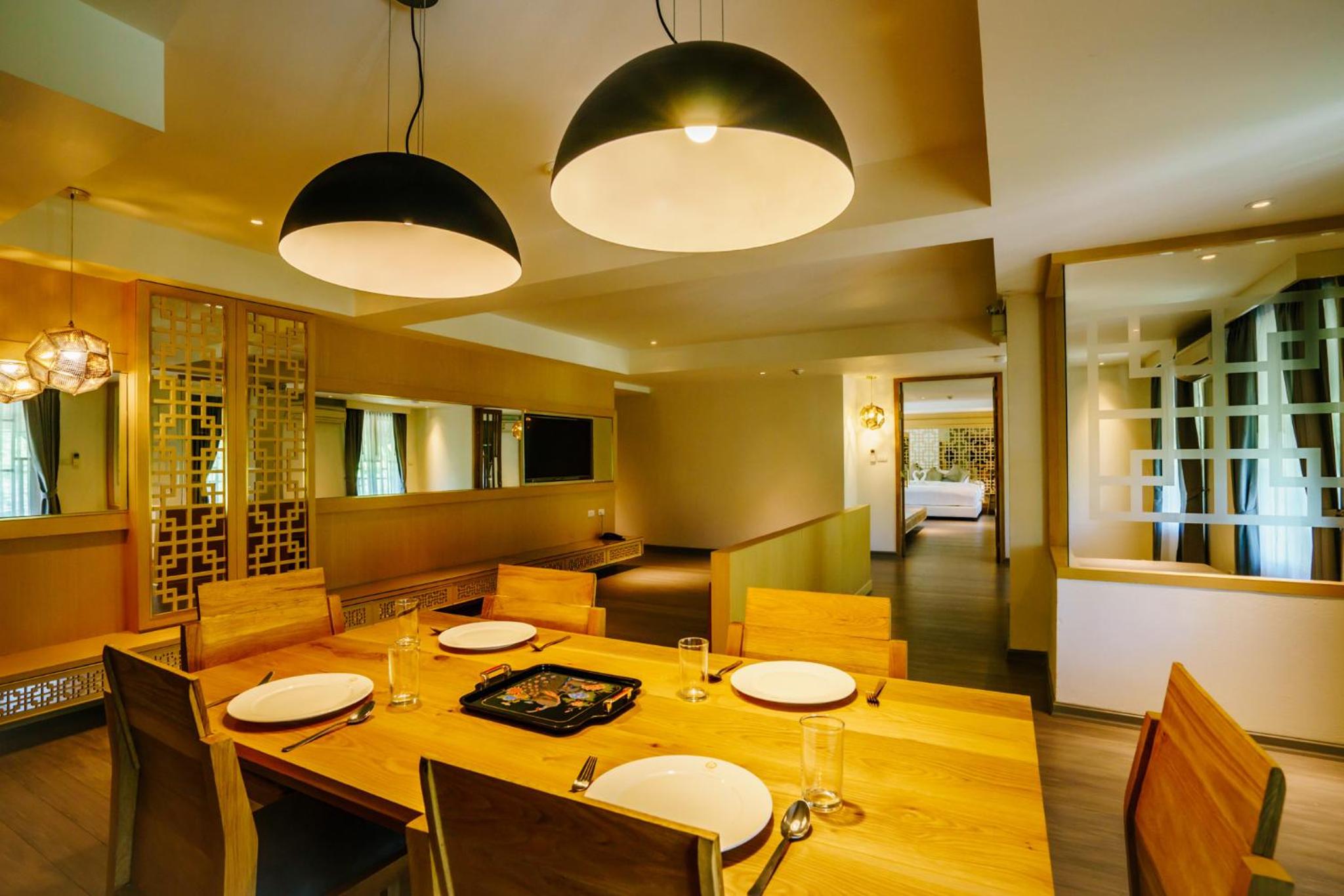 Penthouse Suite - Photo 9