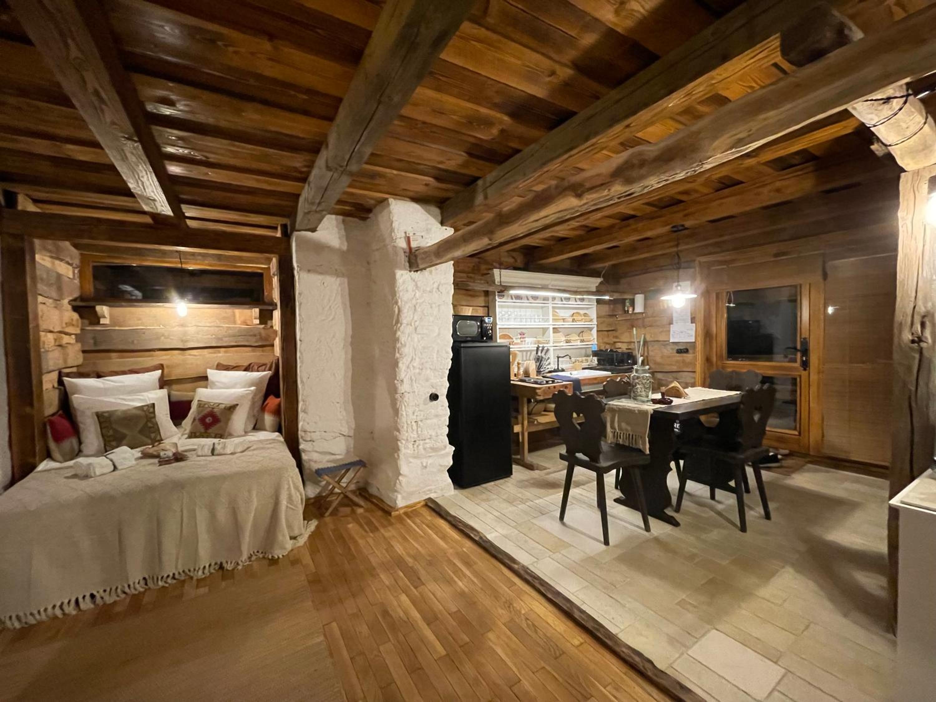 One-Bedroom House photo 3