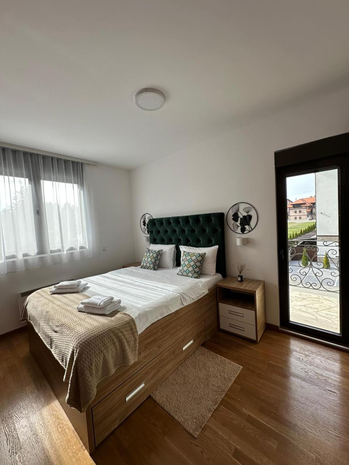 Deluxe Queen Suite - Photo 82