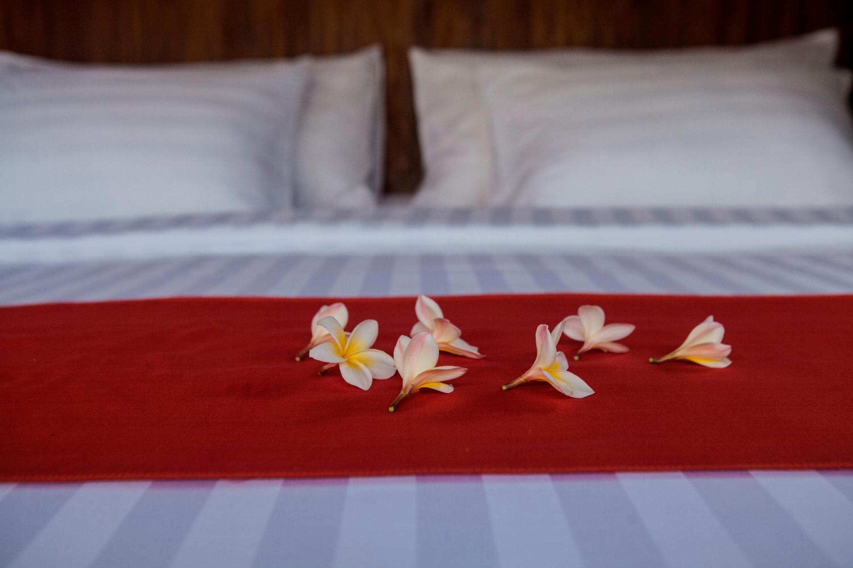 Honeymoon Package at Deluxe Pool Villa