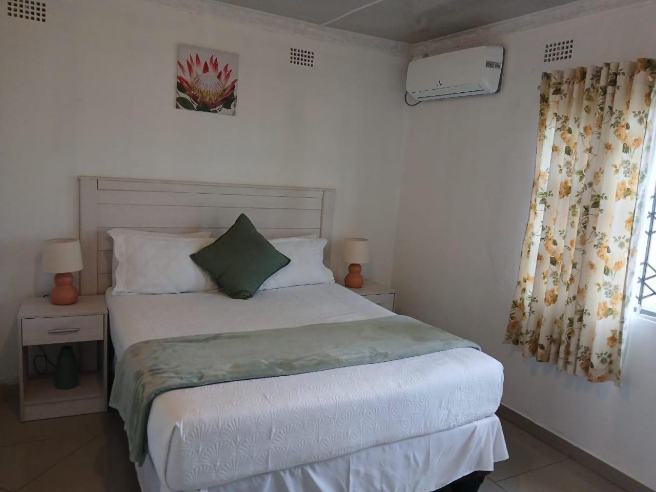 Standard Double Room photo 1