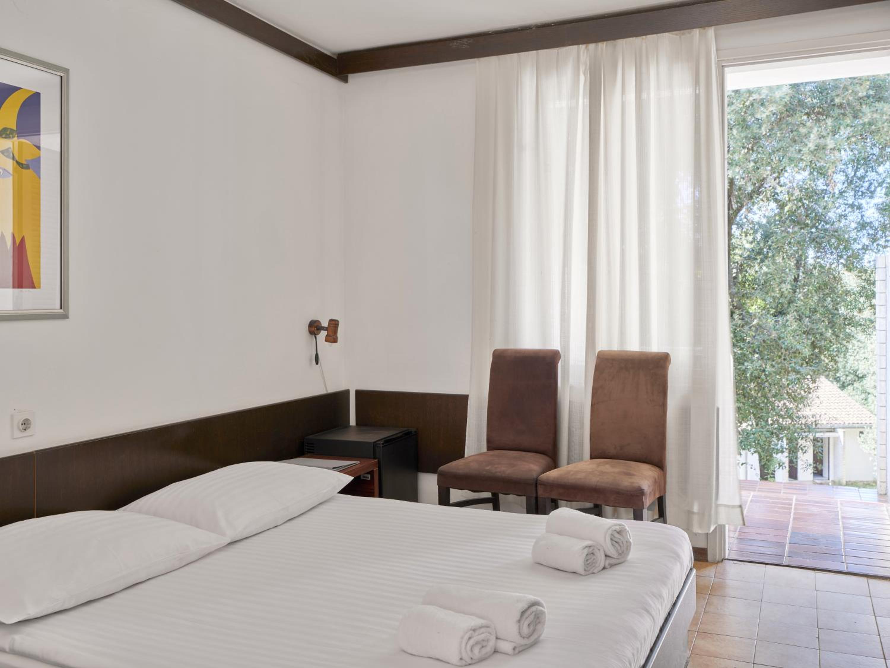 Standard Triple Room - Photo 2