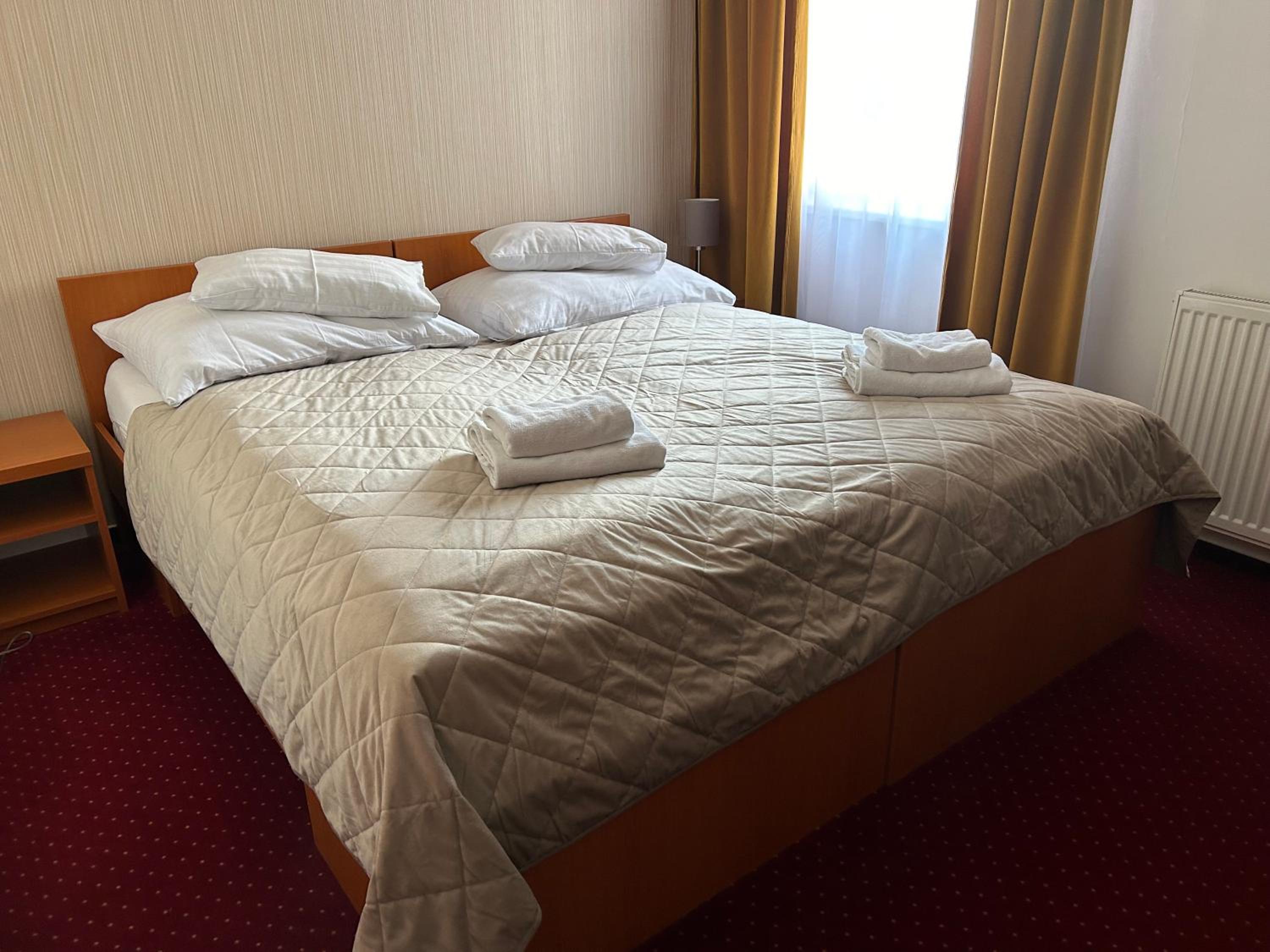 Economy Double or Twin Room - Photo 2