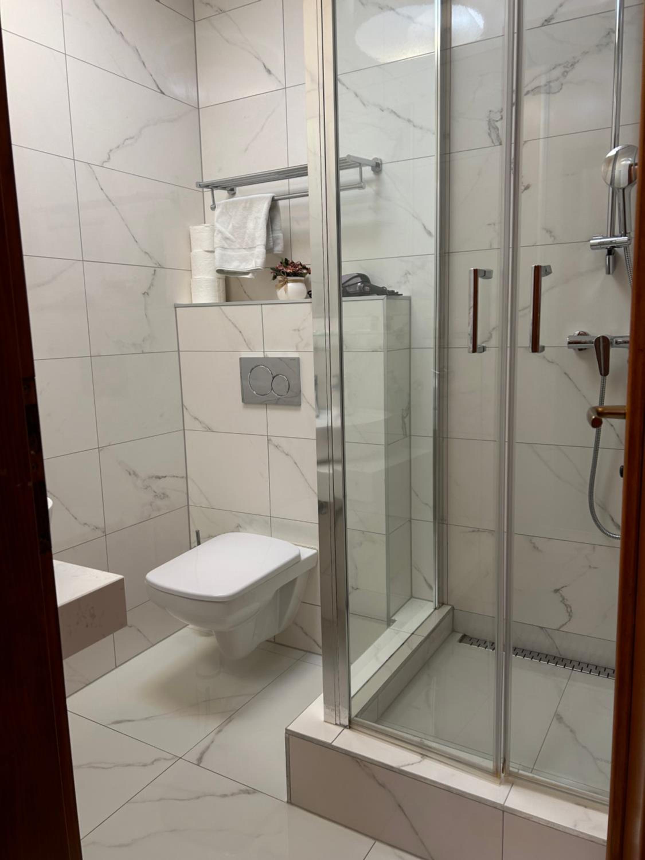 Economy Double or Twin Room - Photo 4