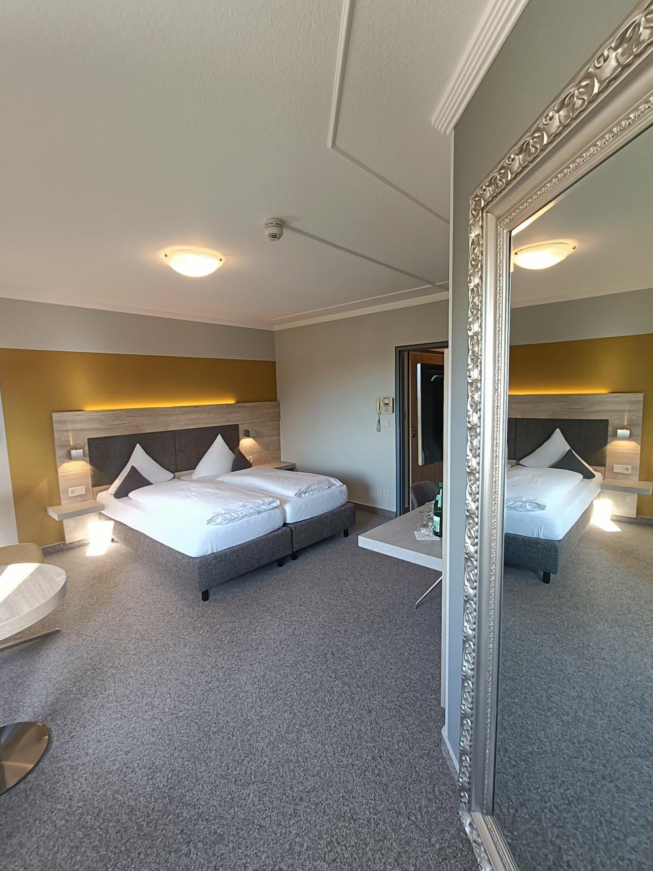Deluxe Double Room - Photo 5