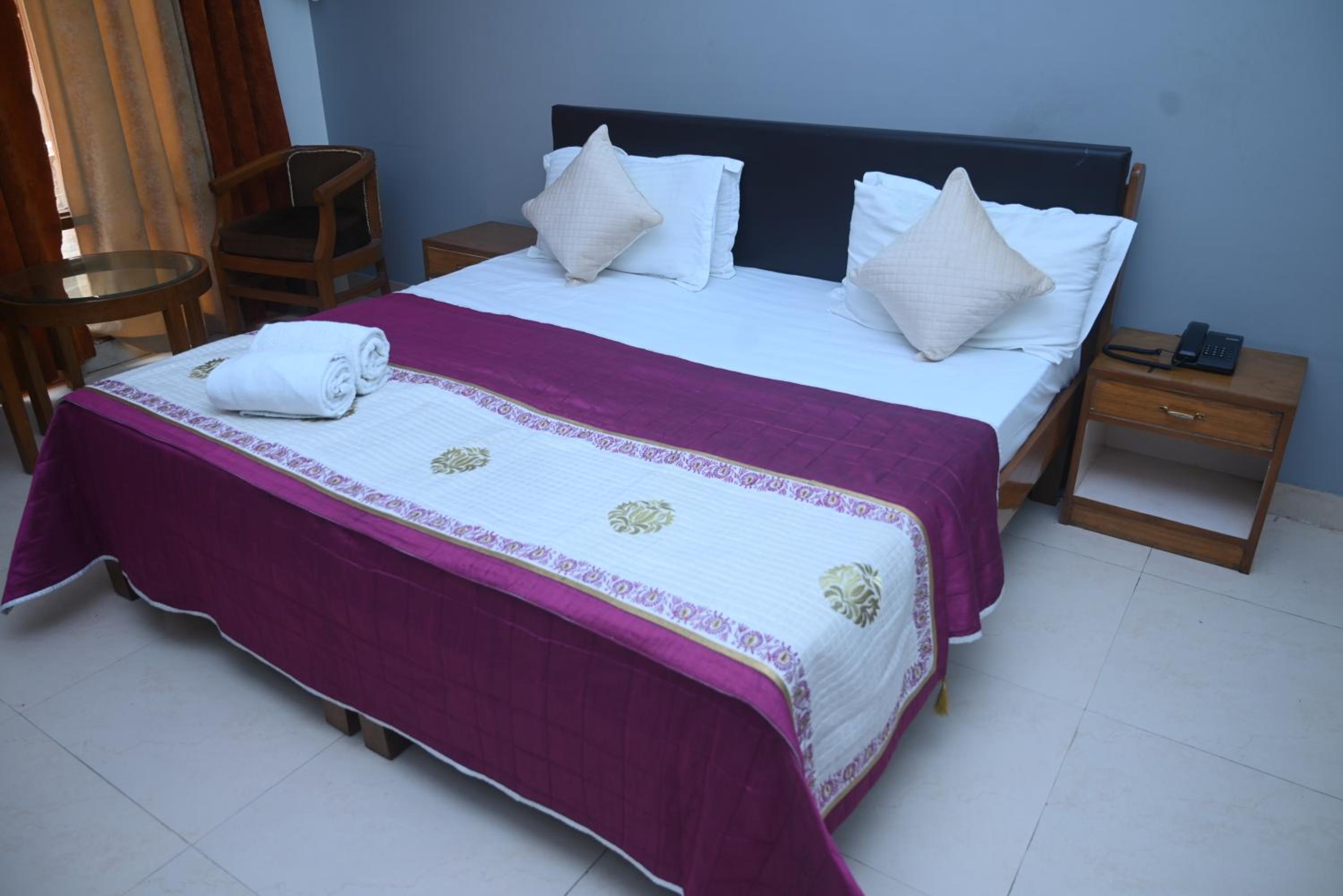 Deluxe Double Room - Photo 1