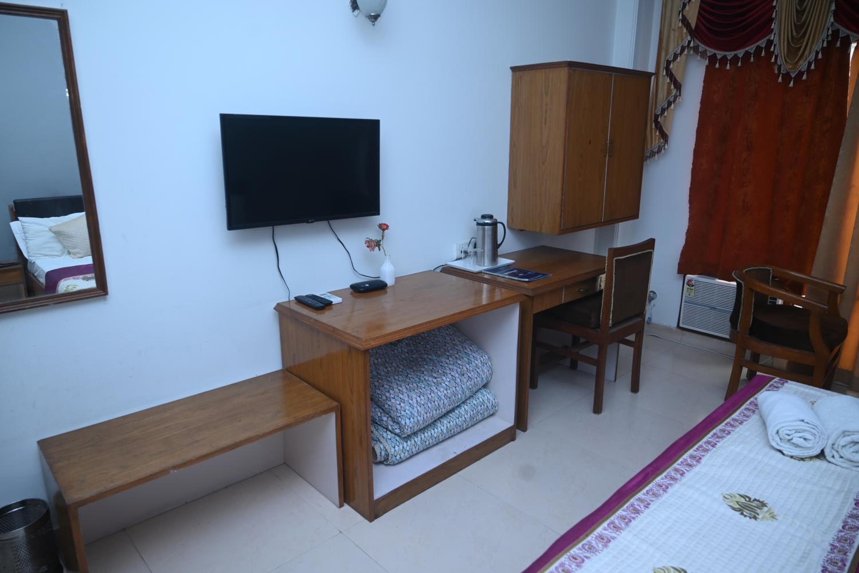 Deluxe Double Room - Photo 3