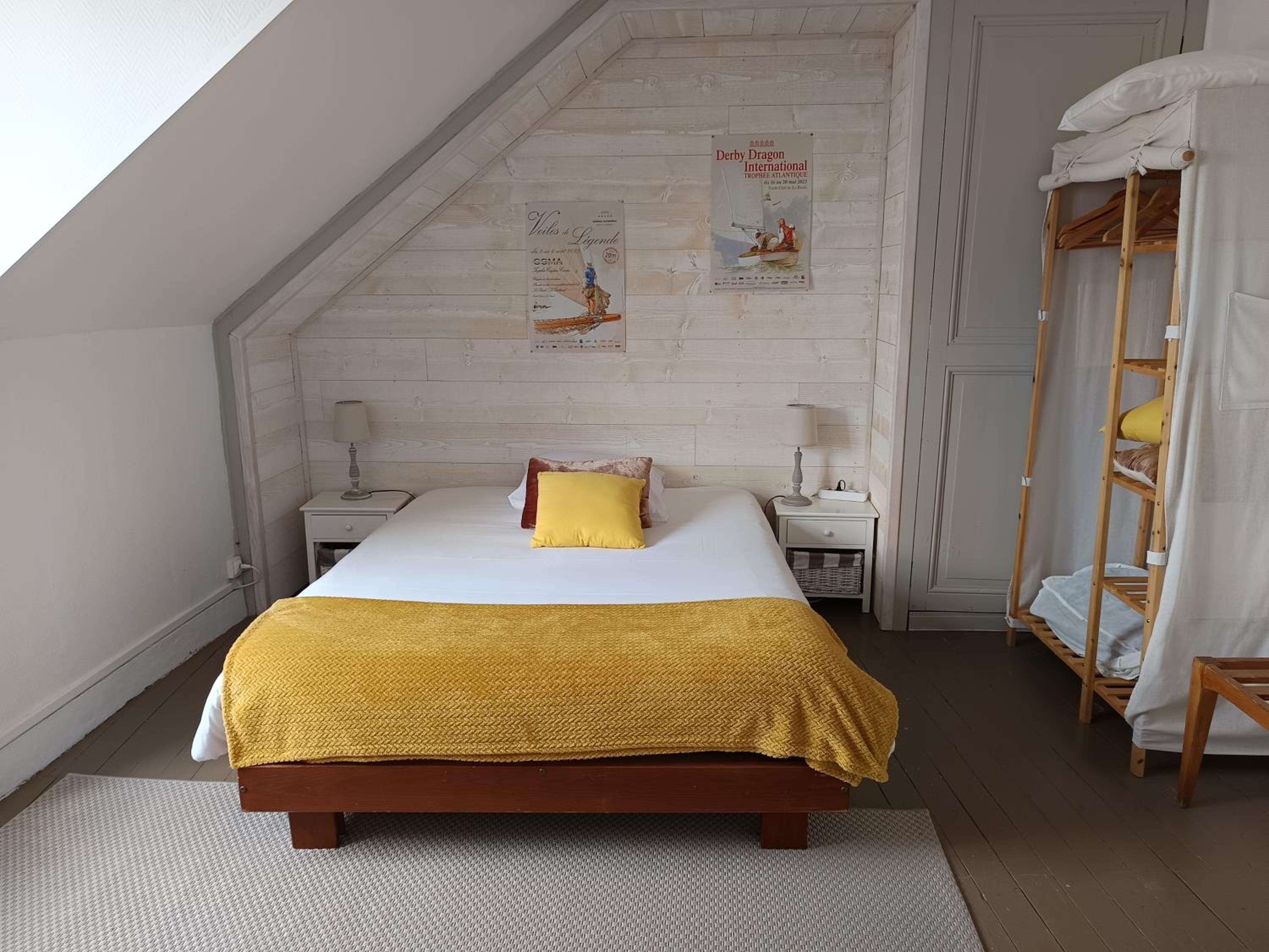Deluxe Double Room with Bath