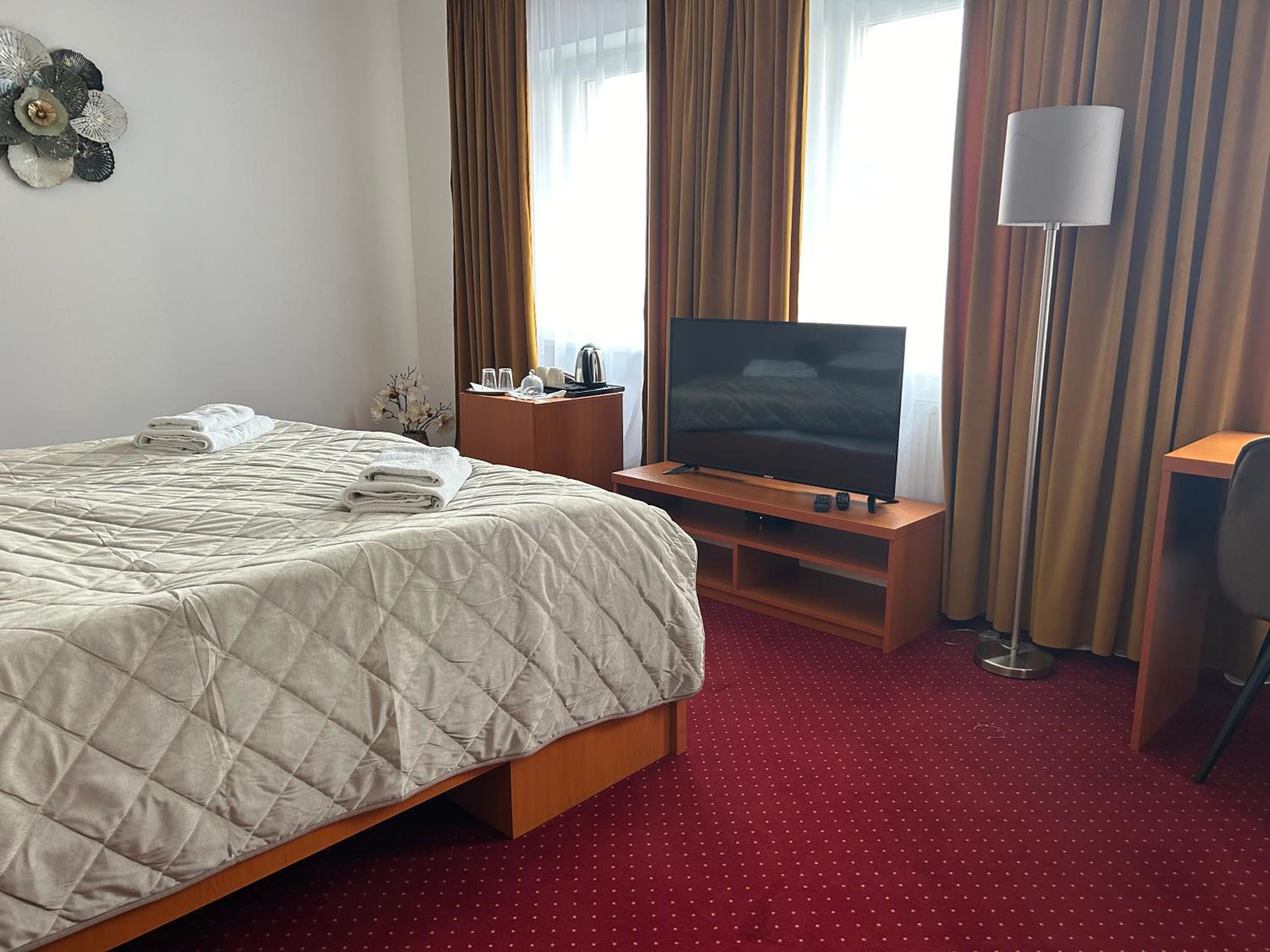 Standard Double Room - Photo 1