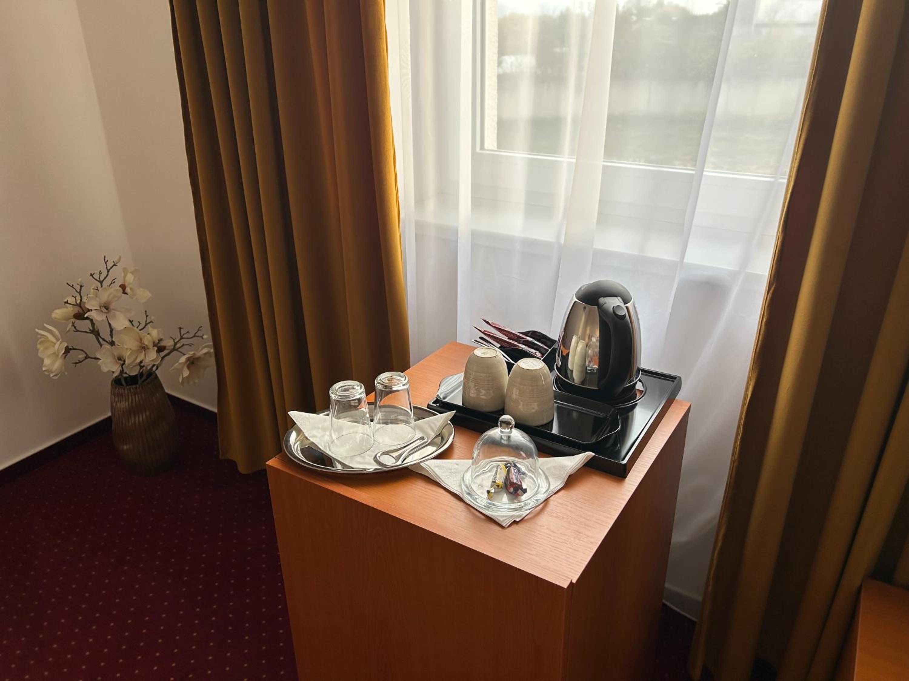 Standard Double Room - Photo 4