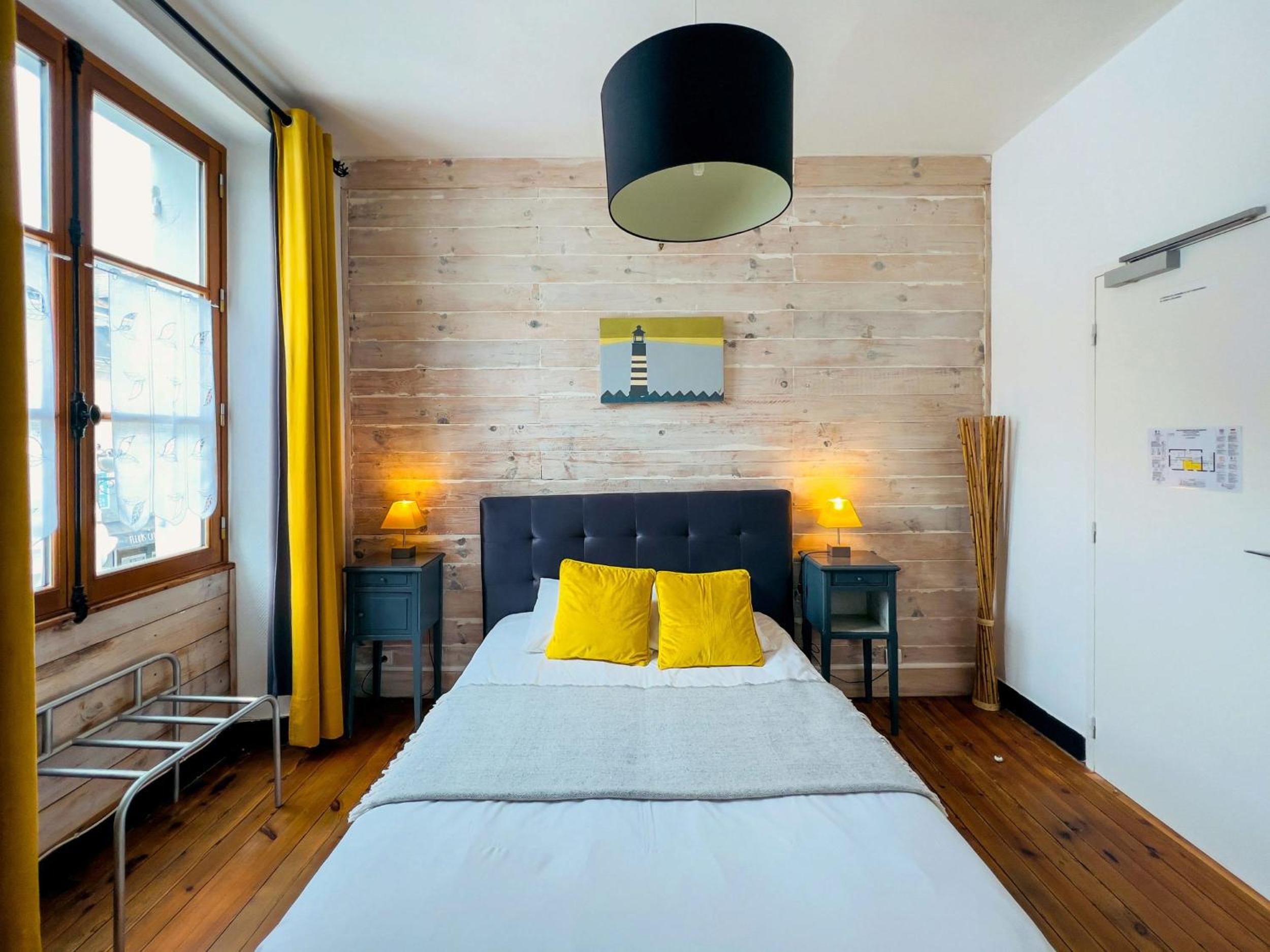 Deluxe Double Room with Bath