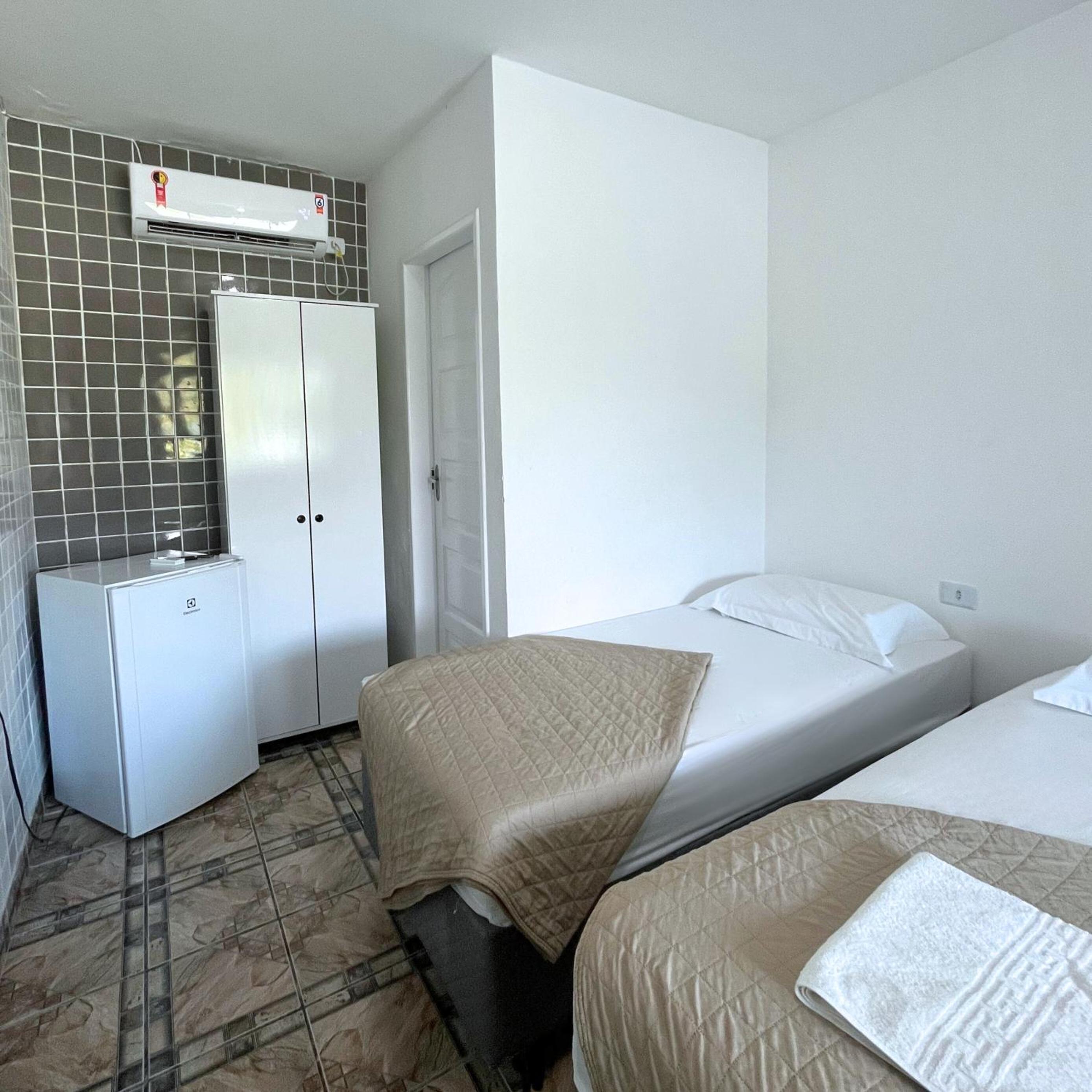 Standard Triple Room - Photo 5