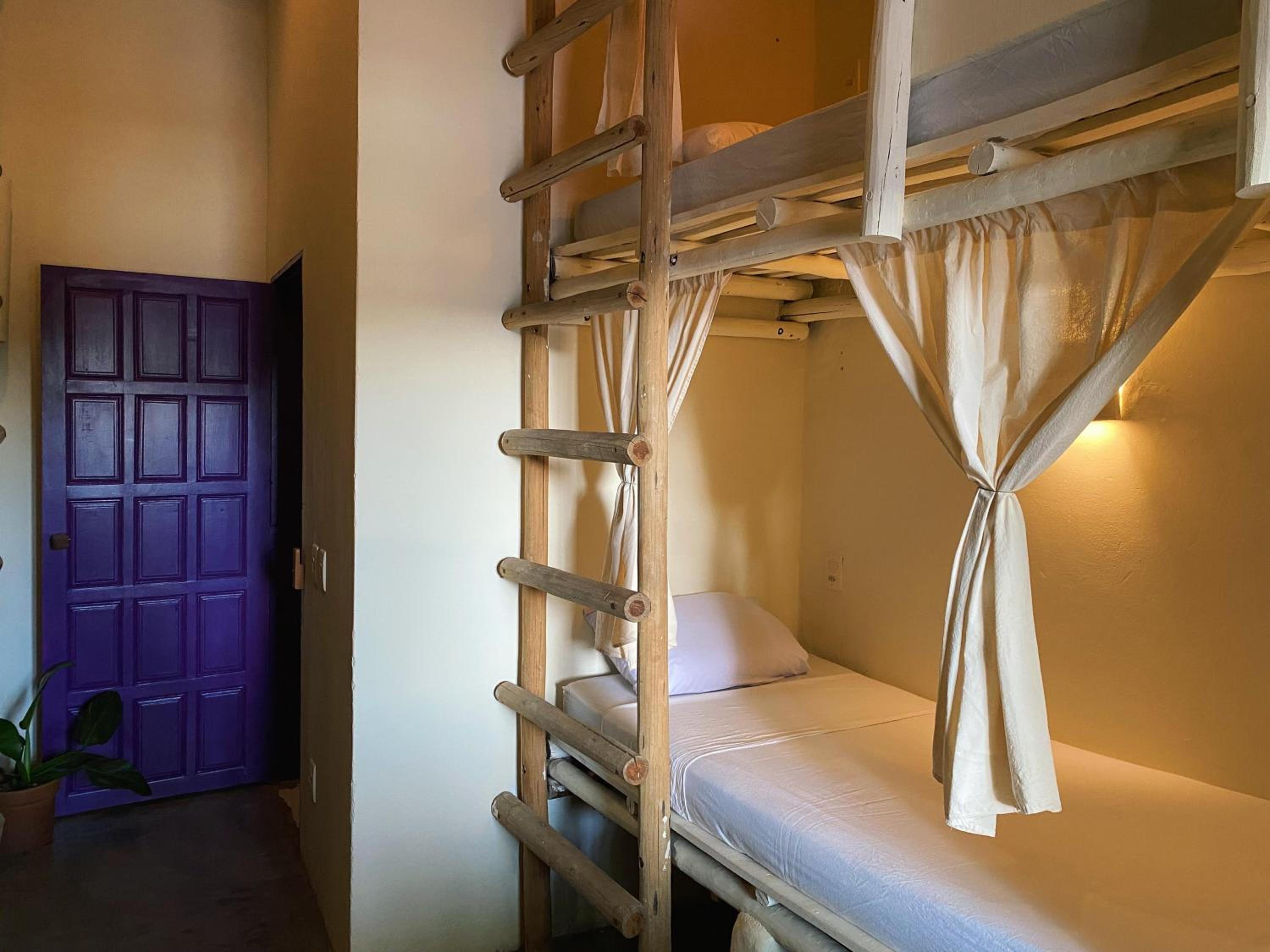 Single Bed in Male Dormitory Room with Shared Bathroom photo 2