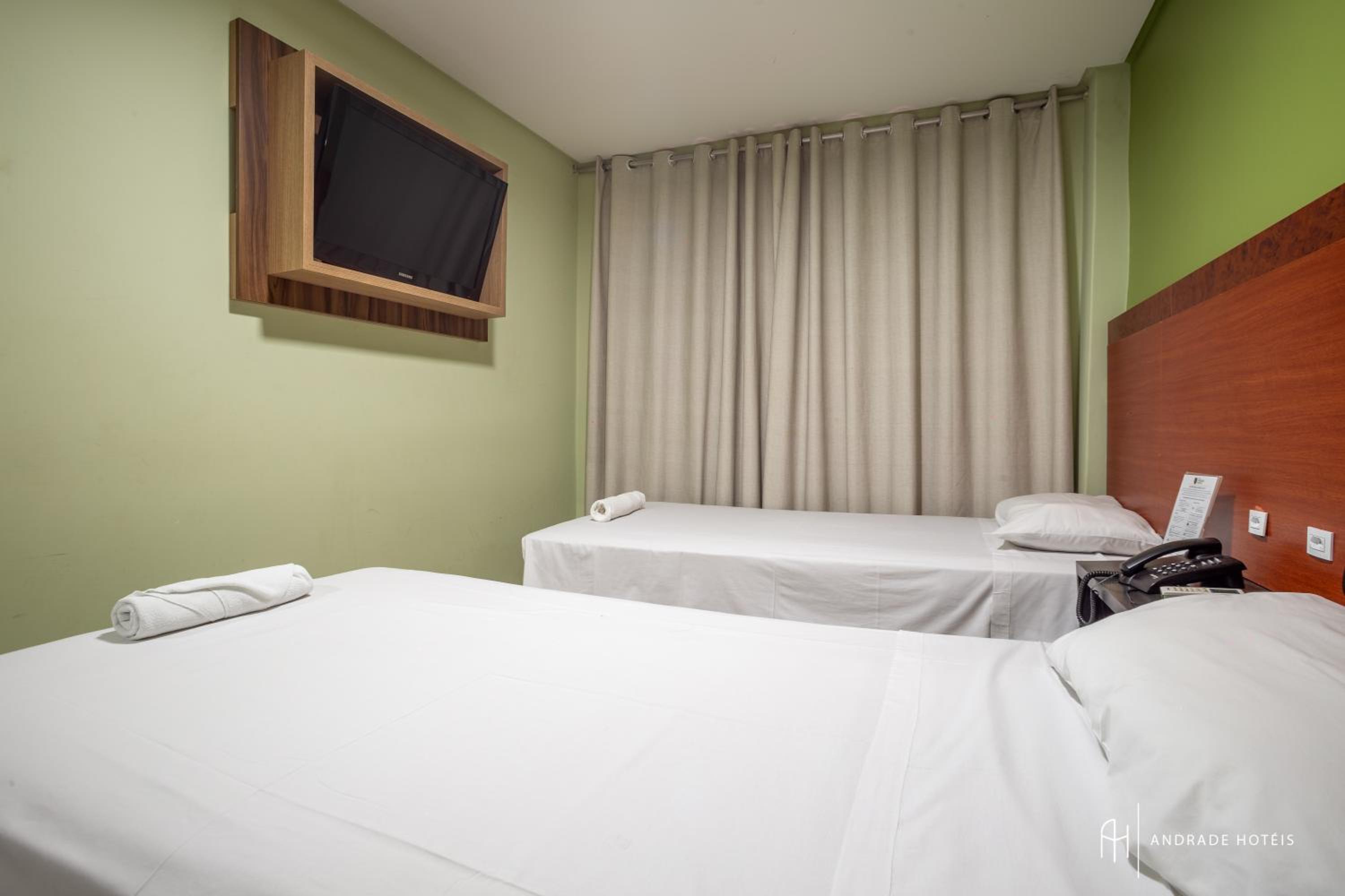 Standard Twin Room photo 1