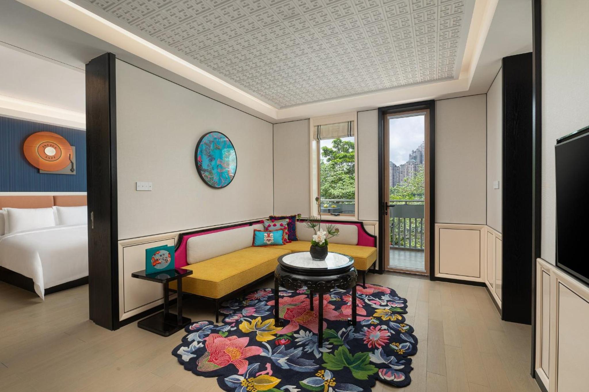 1 King One-Bedroom Suite River View