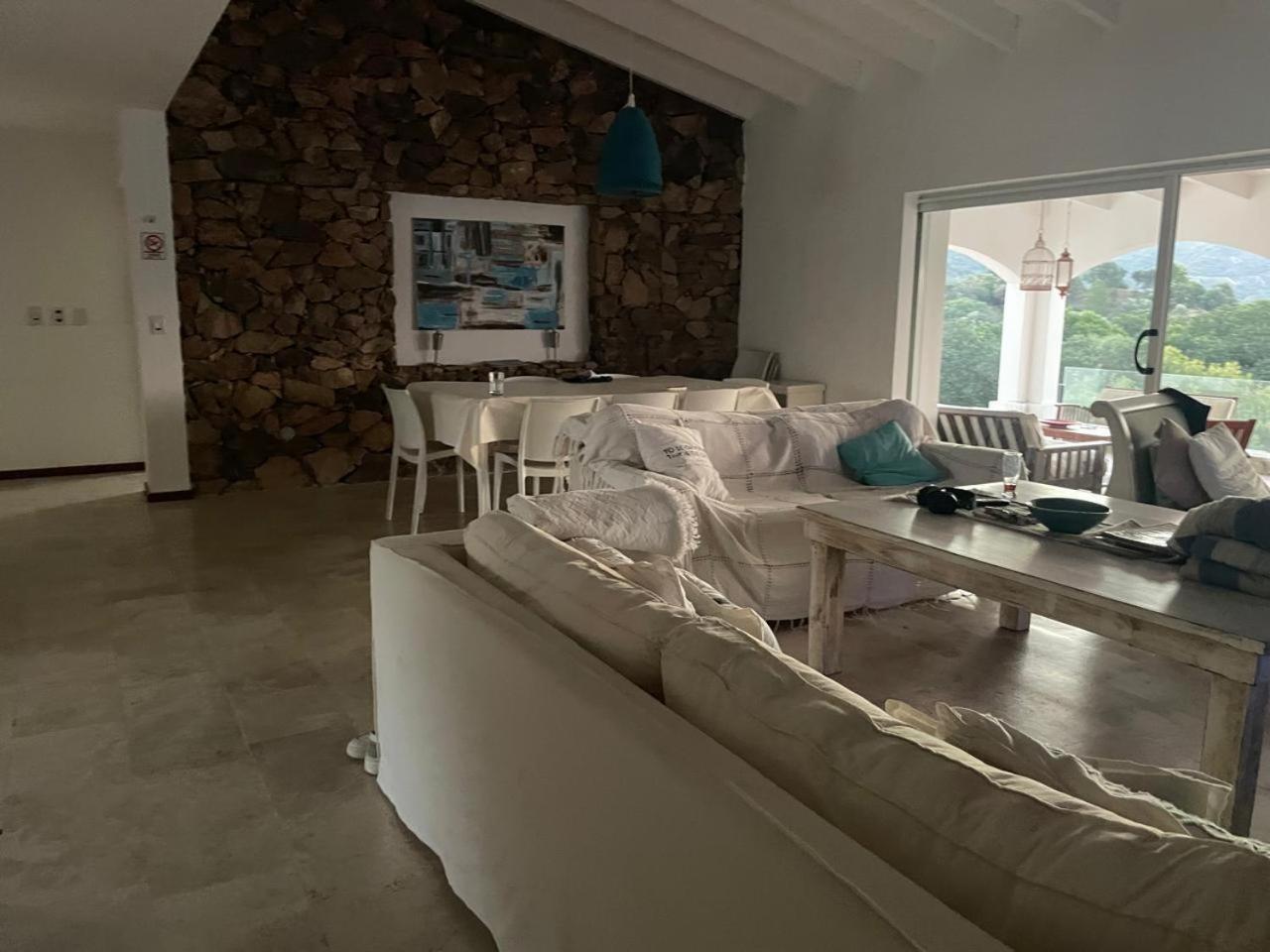 One-Bedroom Villa photo 1