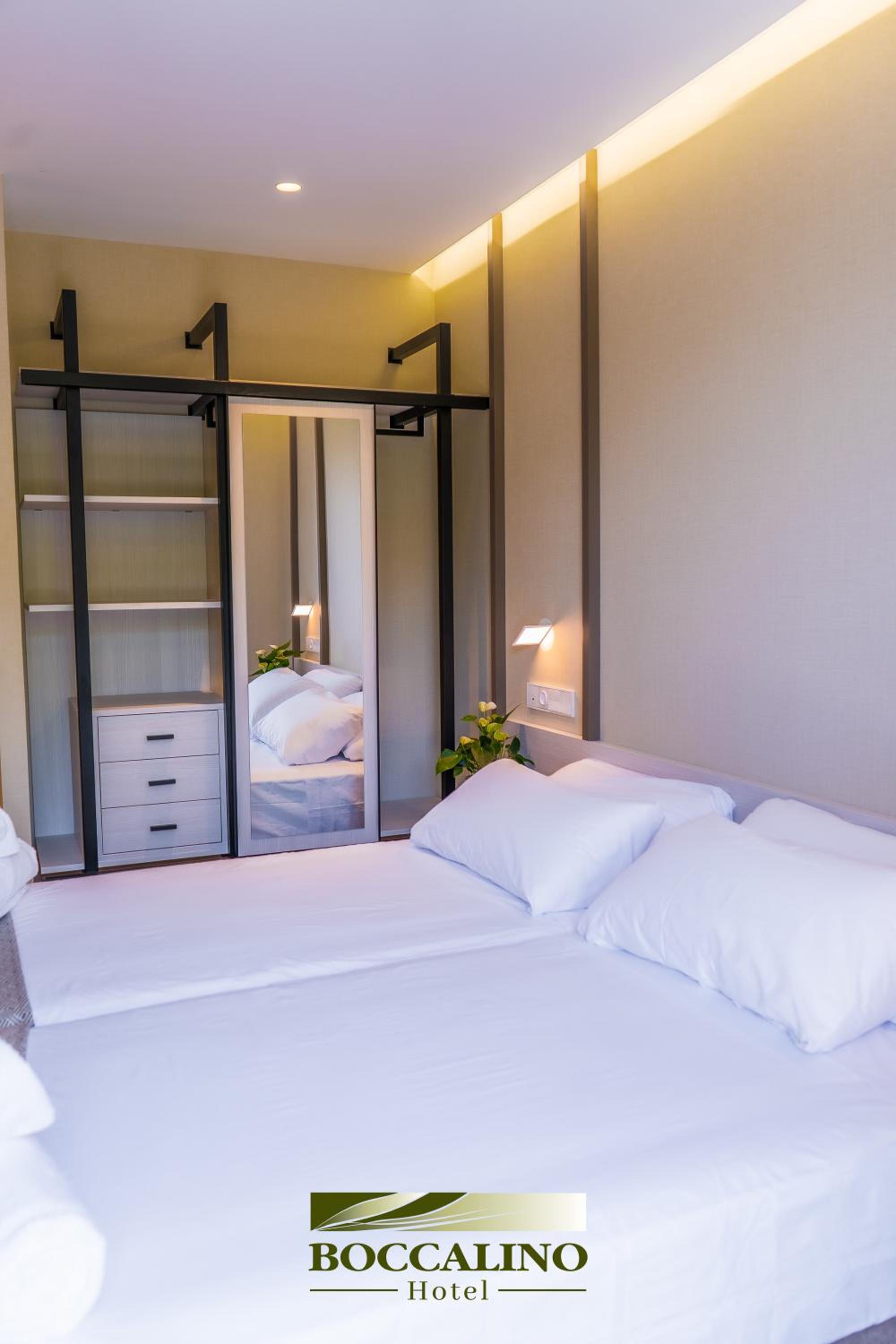 Double Room - Disability Access photo 2