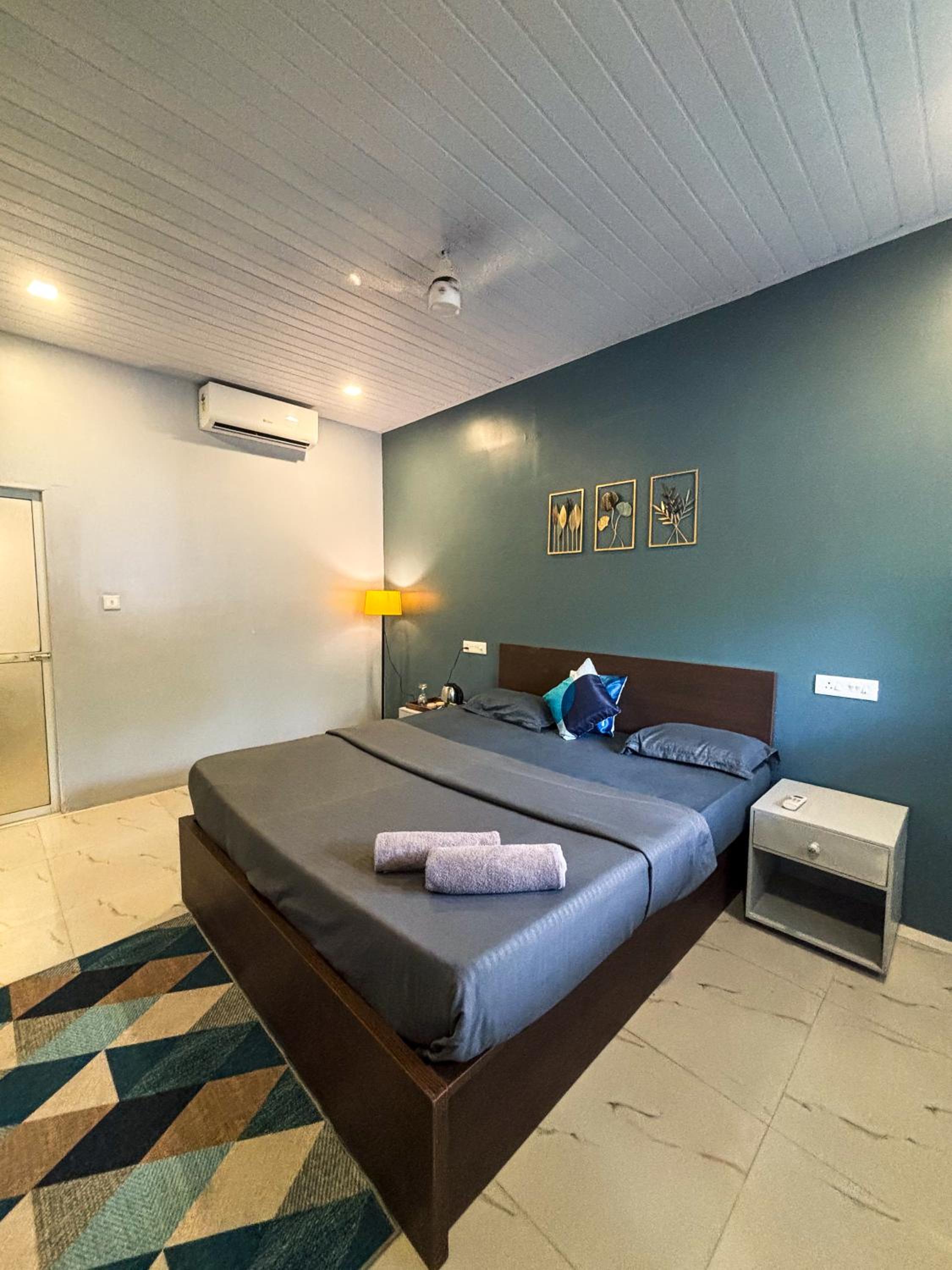Double Room with Balcony photo 3