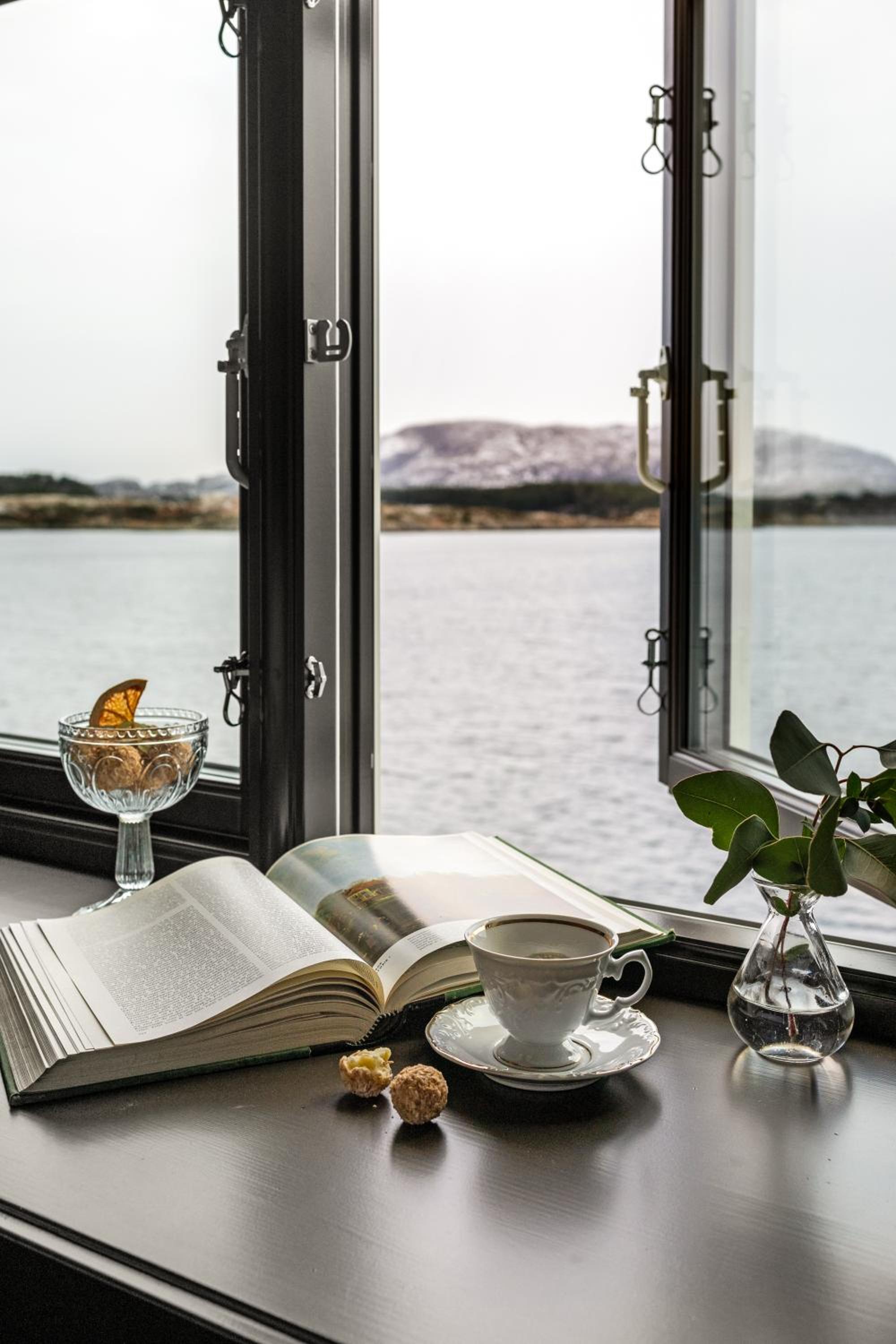 Double Room with Sea View photo 3