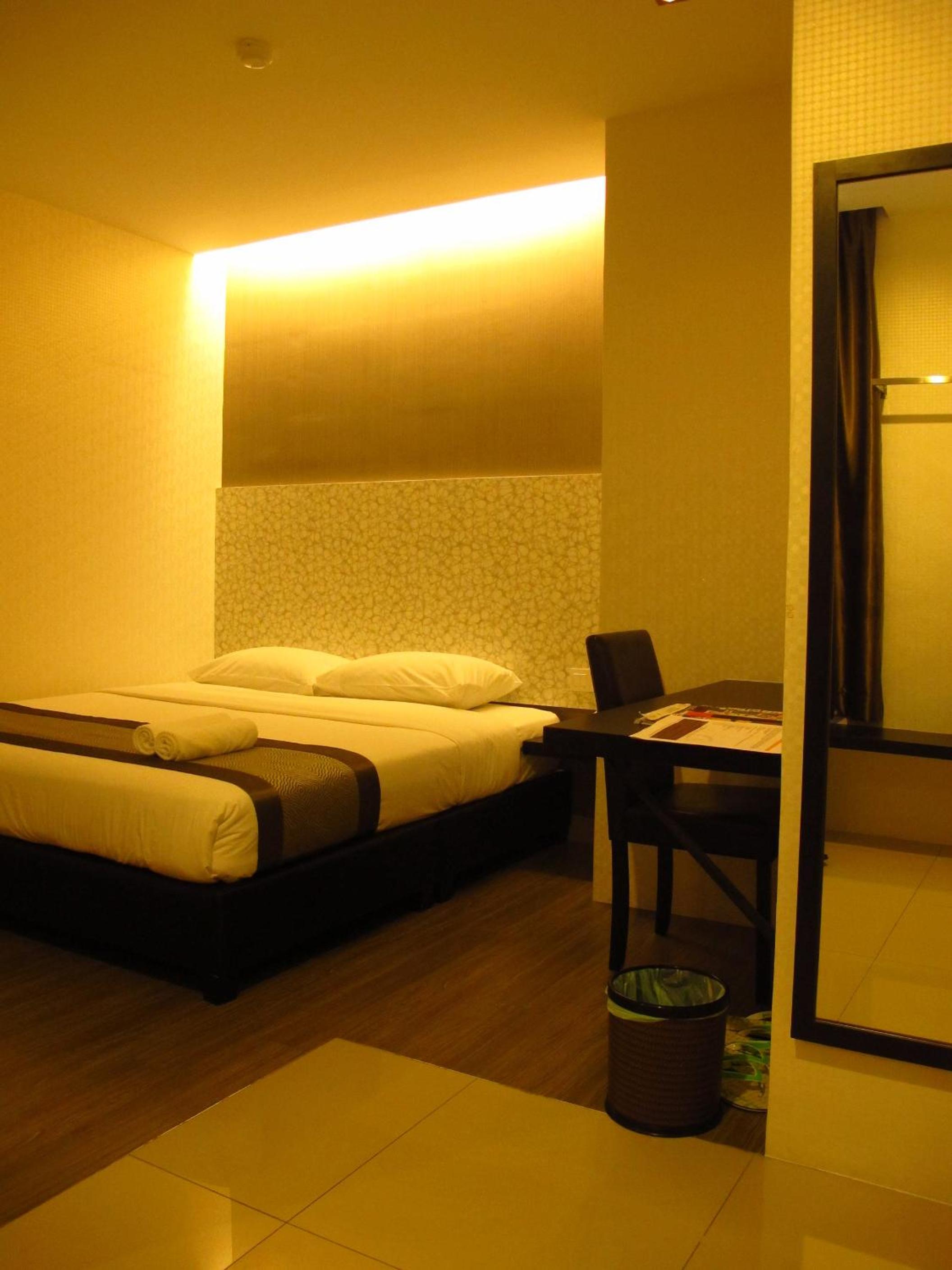 Executive Deluxe Double Room photo 2