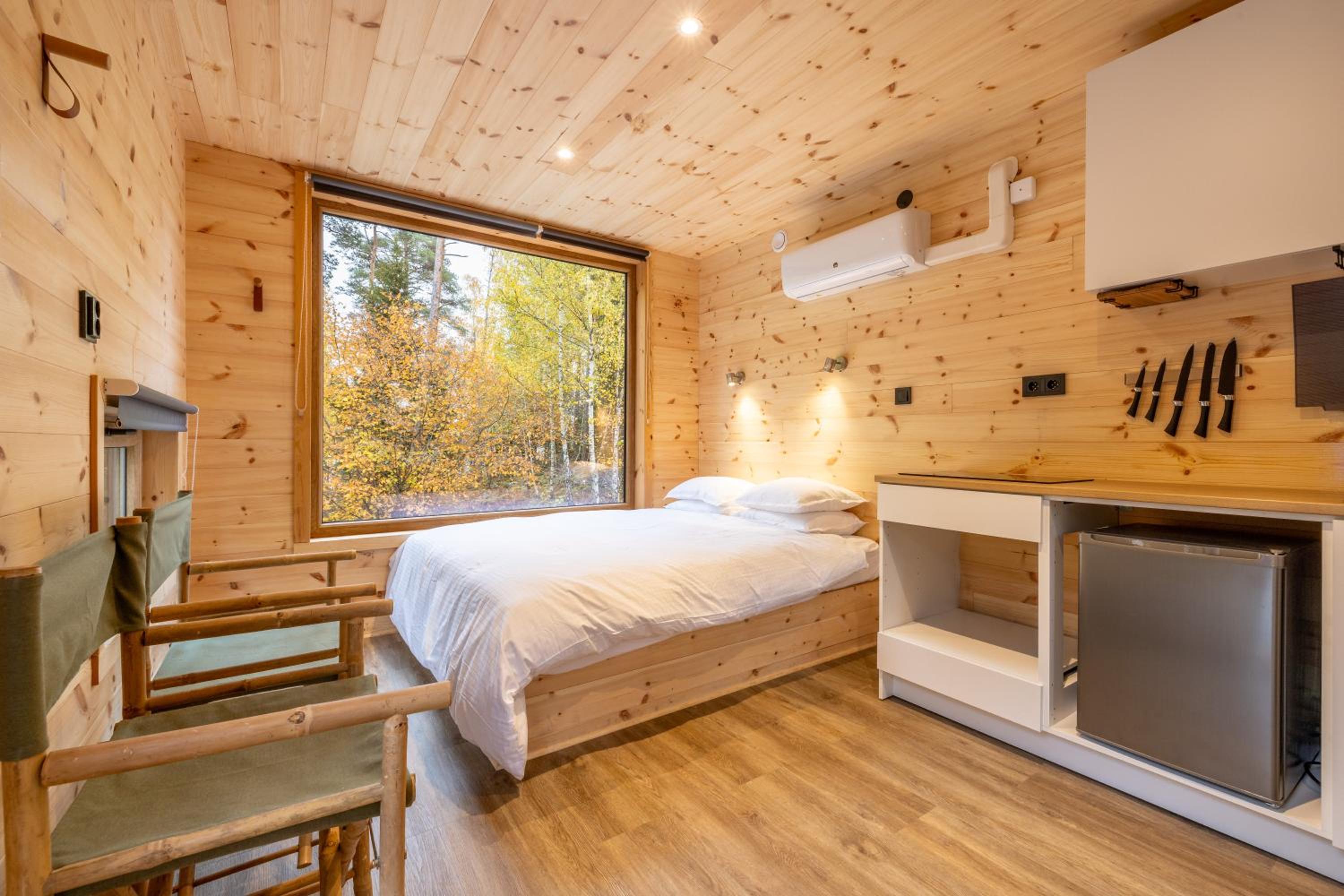 King Room with Lake View photo 1